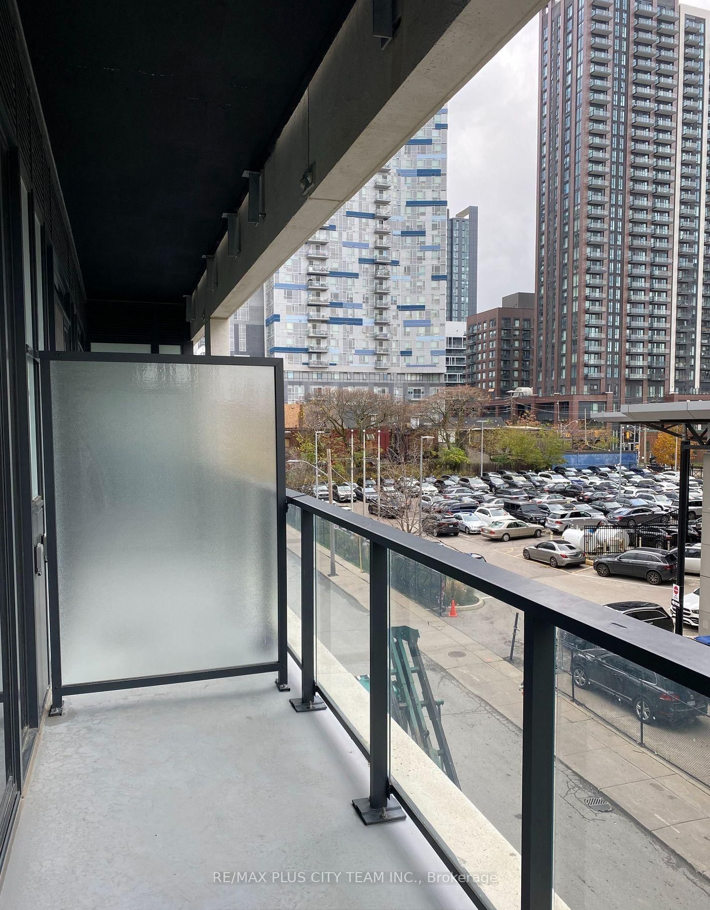 Photo 9 of Unit 324, 5 Defries St, Toronto, Regent Park — HOMEH