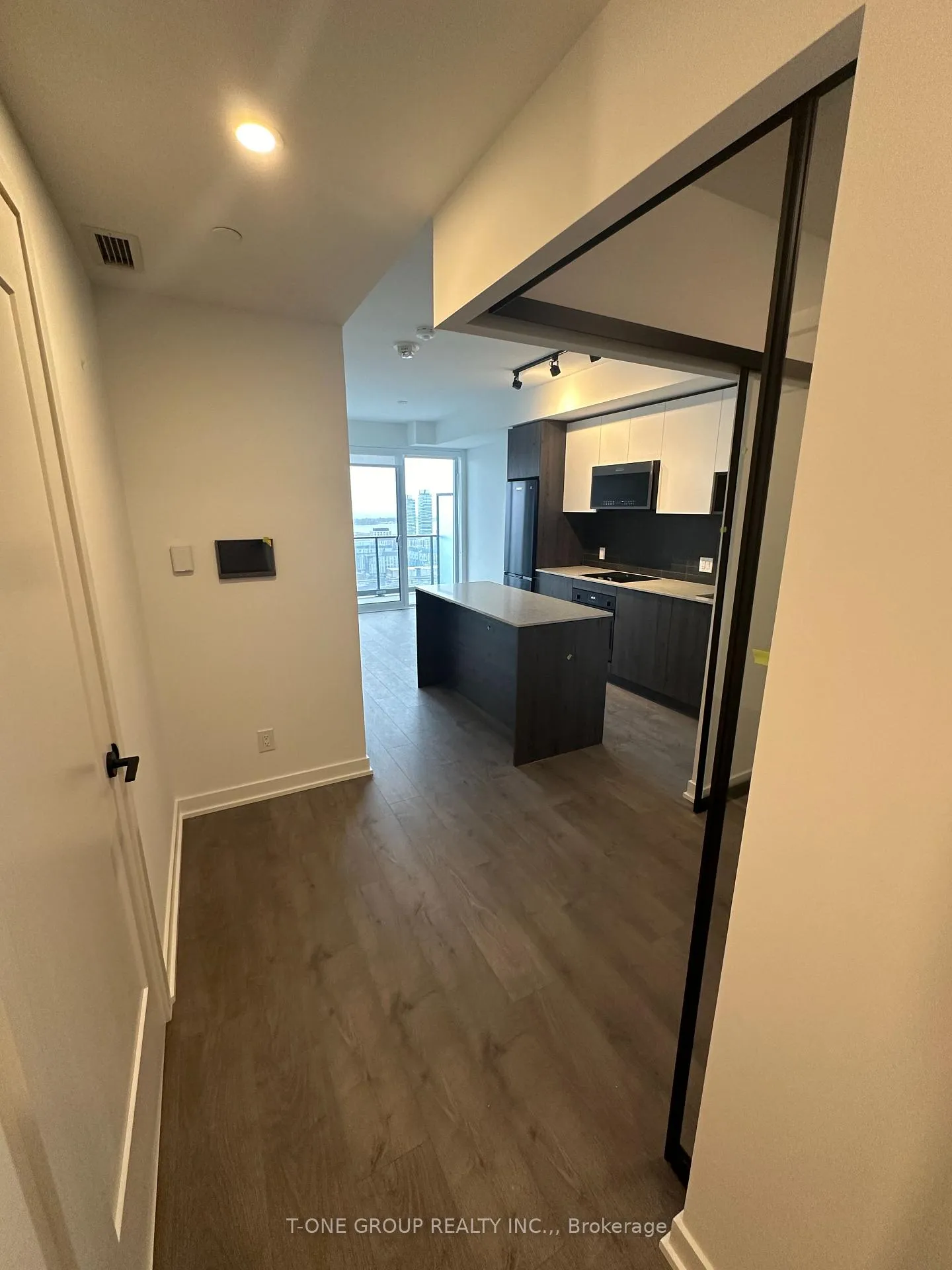 Photo 5 of Unit 3004, 5 Defries St, Toronto, Regent Park — HOMEH