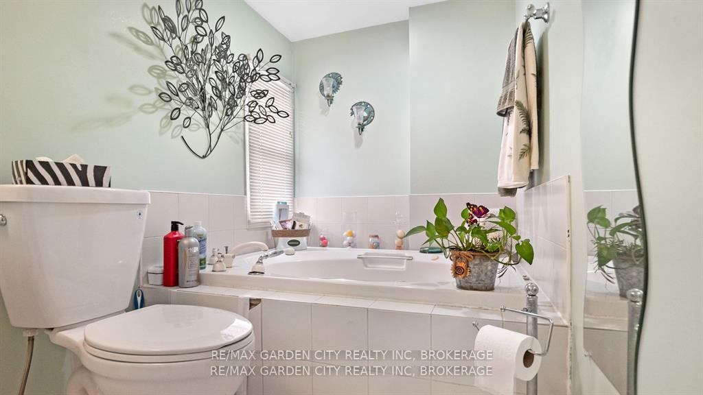 Photo 16 of 24 Beatrice Street, Welland, Lincoln/Crowland — HOMEH