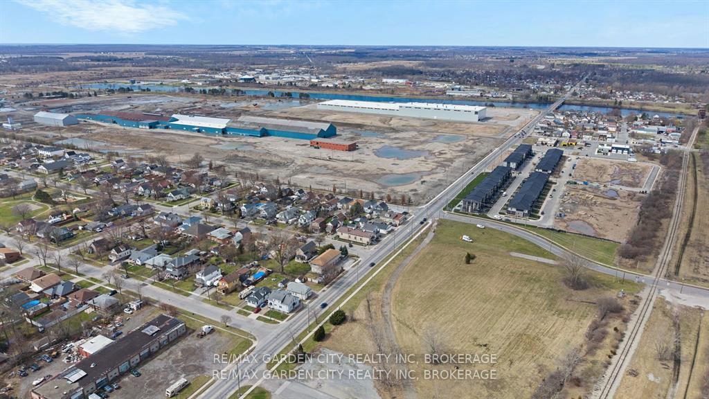 Photo 32 of 24 Beatrice Street, Welland, Lincoln/Crowland — HOMEH
