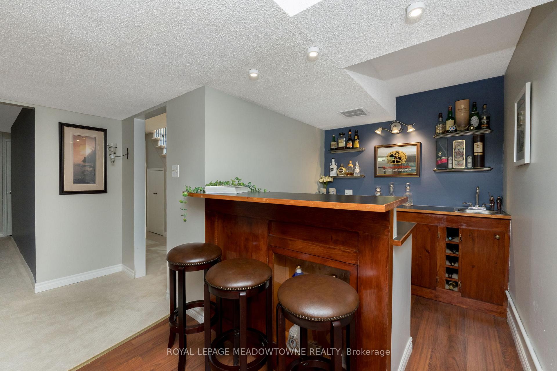 Photo 36 of 52 Canadian Oaks Drive, Whitby, Blue Grass Meadows — HOMEH