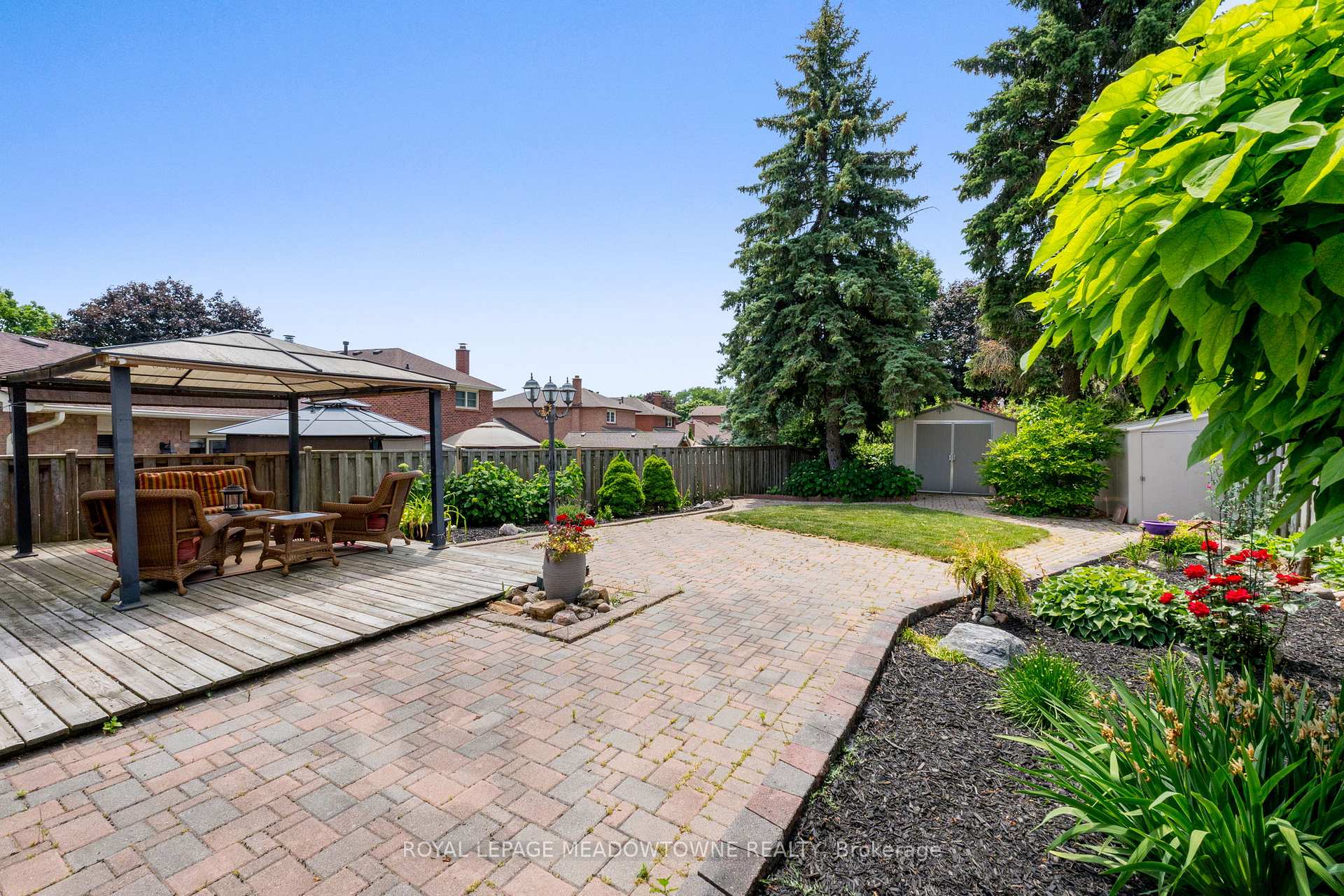 Photo 42 of 52 Canadian Oaks Drive, Whitby, Blue Grass Meadows — HOMEH