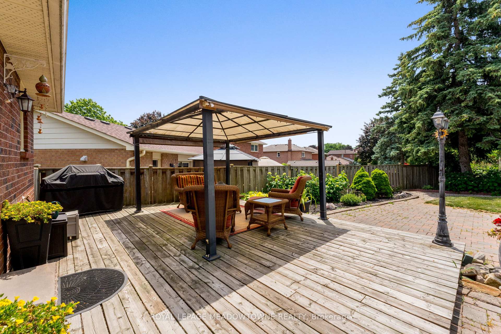 Photo 44 of 52 Canadian Oaks Drive, Whitby, Blue Grass Meadows — HOMEH