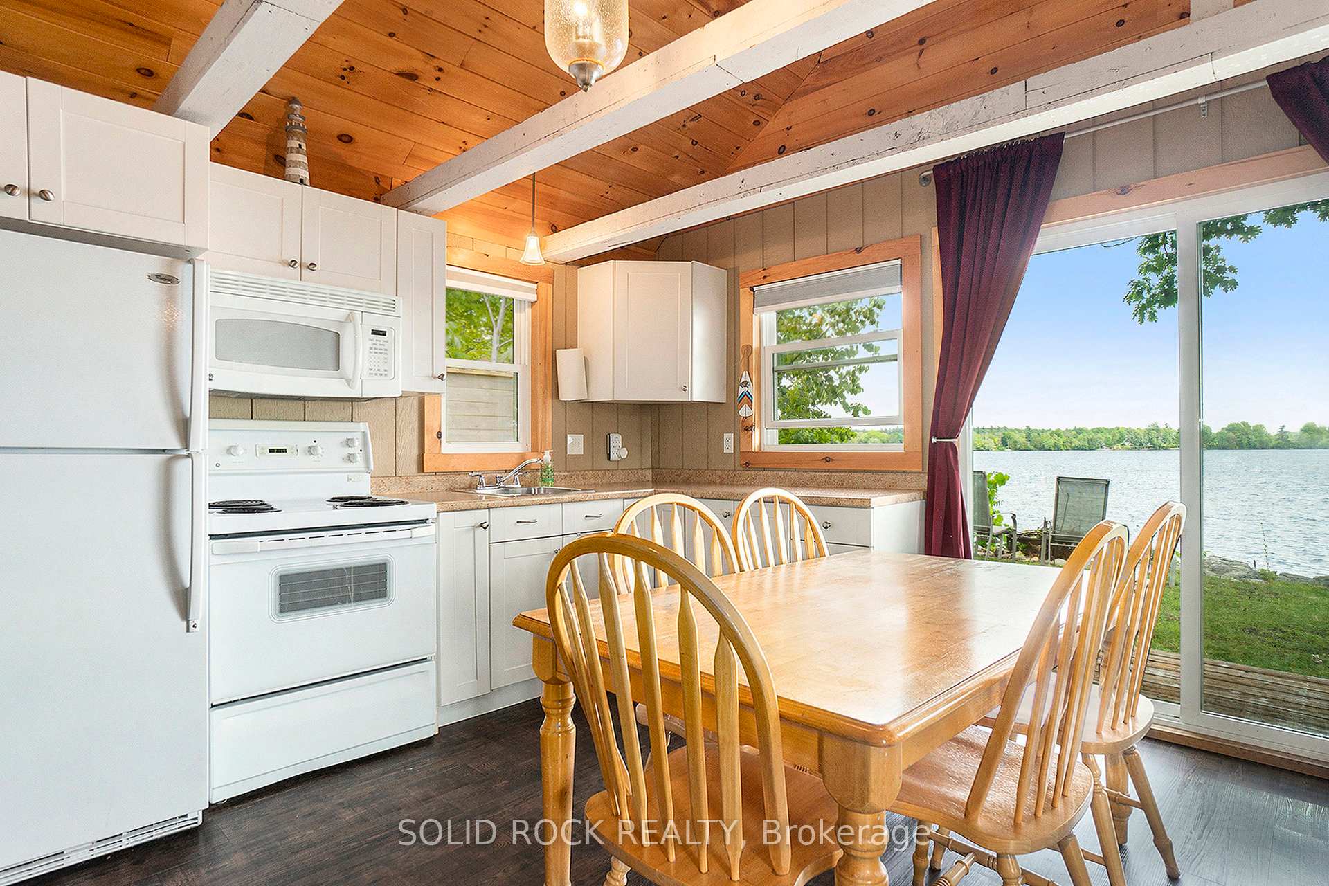 Photo 12 of 302 Scotch Corners Road, Beckwith, Beckwith Twp — HOMEH