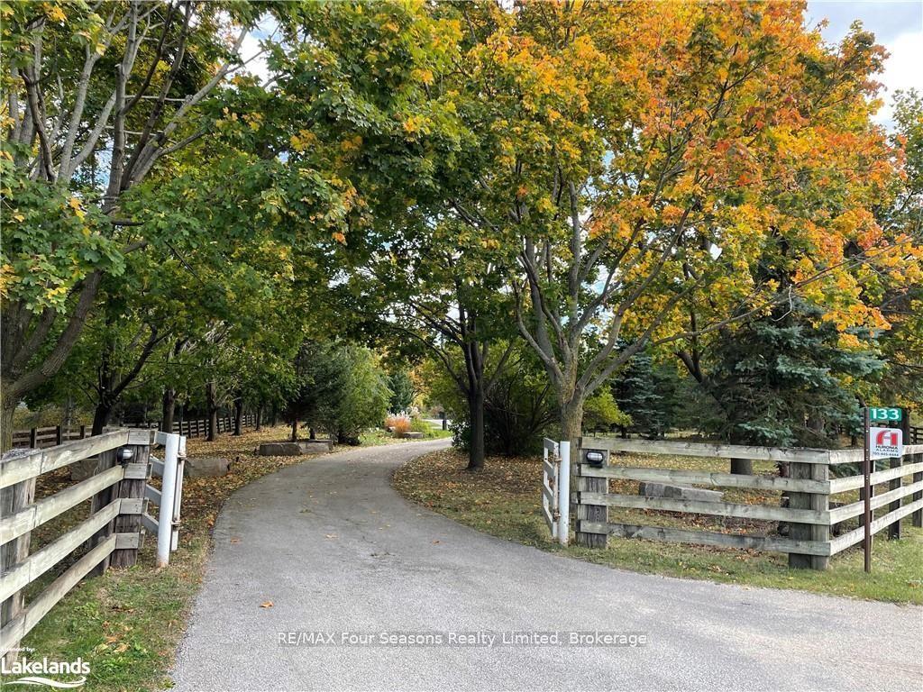 Photo 6 of 133 Arrowhead Road, Blue Mountains — HOMEH