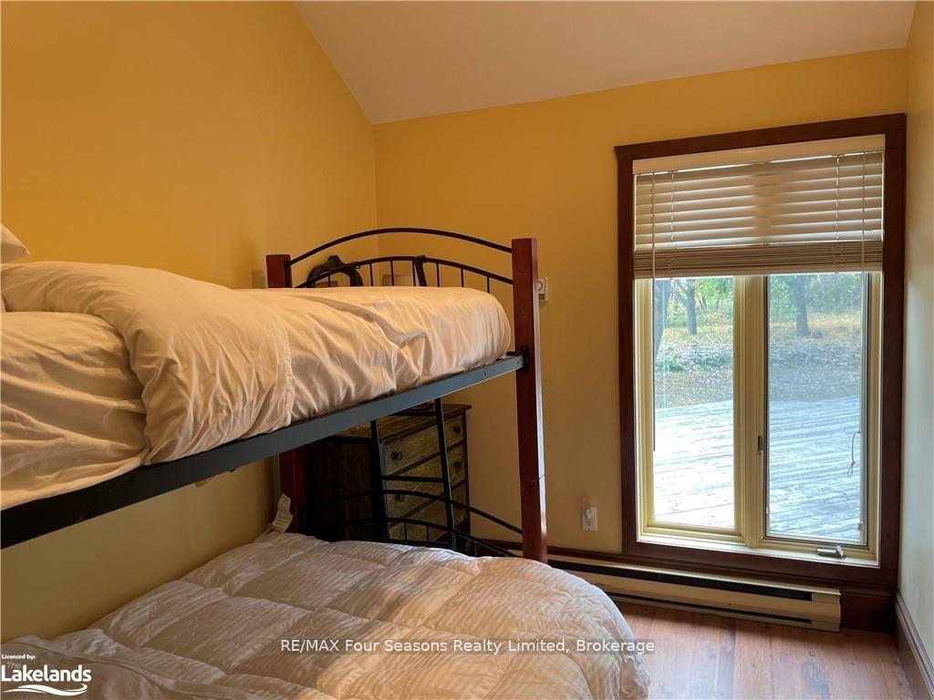 Photo 13 of 133 Arrowhead Road, Blue Mountains — HOMEH