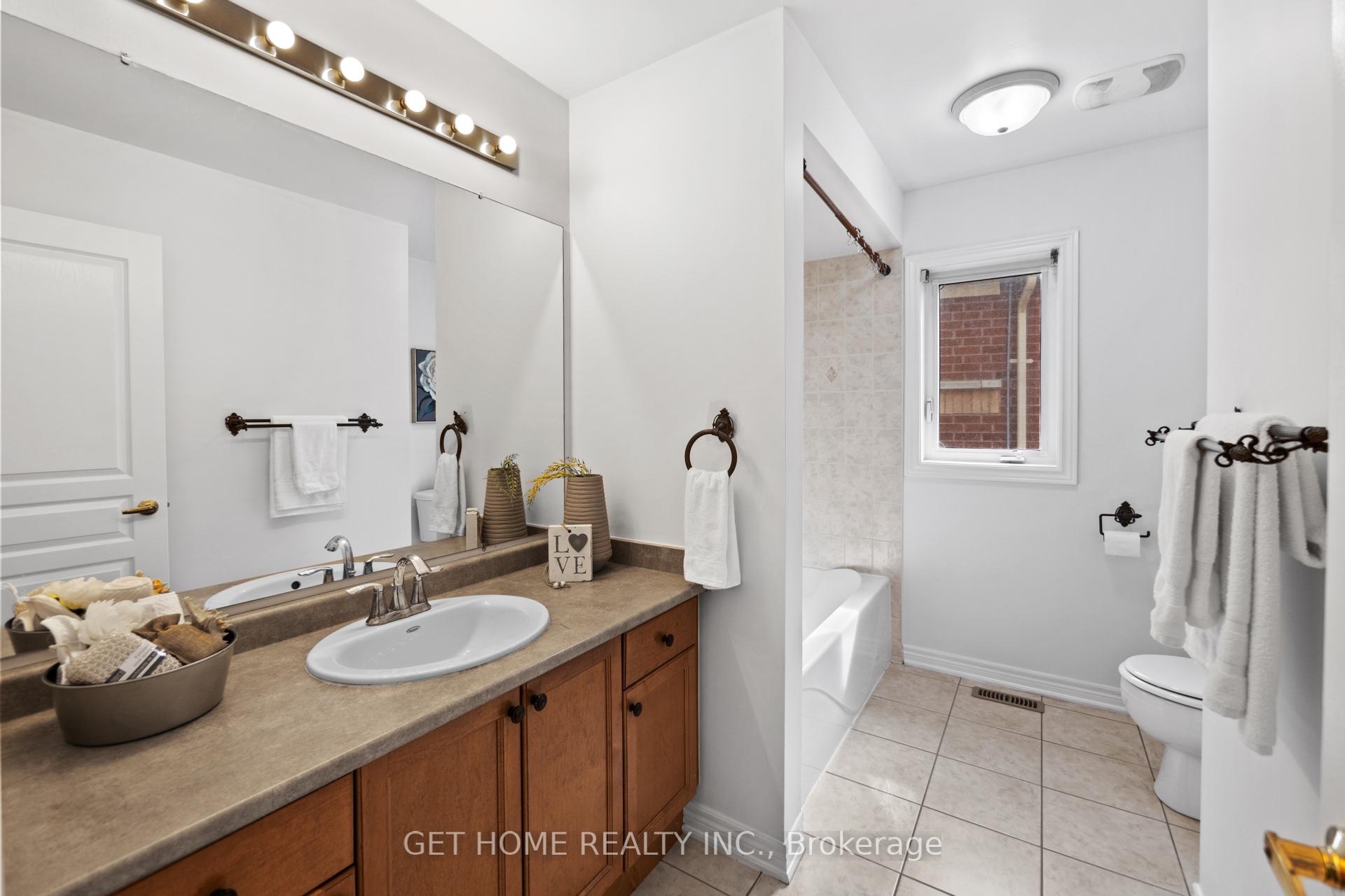 Photo 33 of 11 Everton Court, Markham, Box Grove — HOMEH