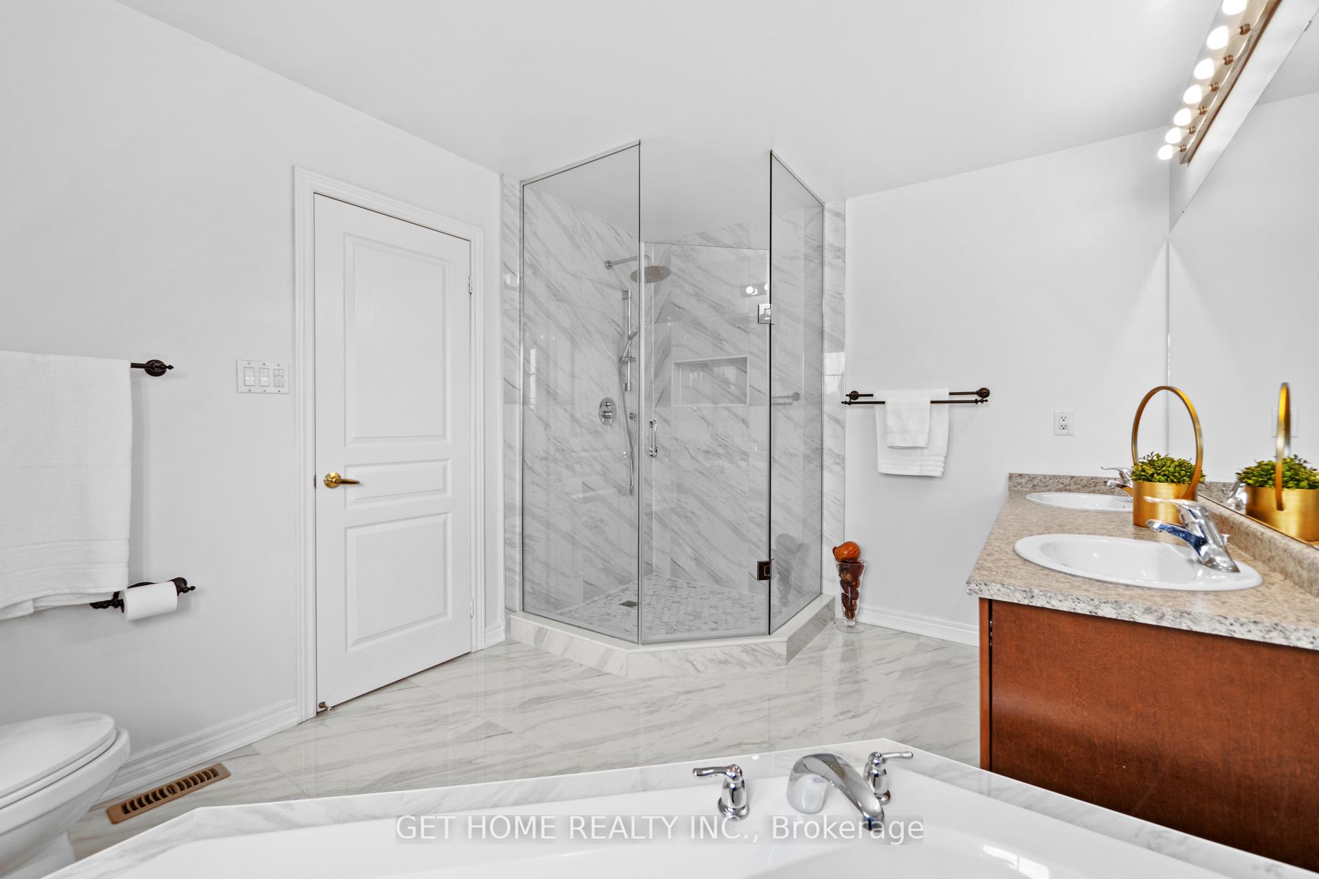 Photo 36 of 11 Everton Court, Markham, Box Grove — HOMEH