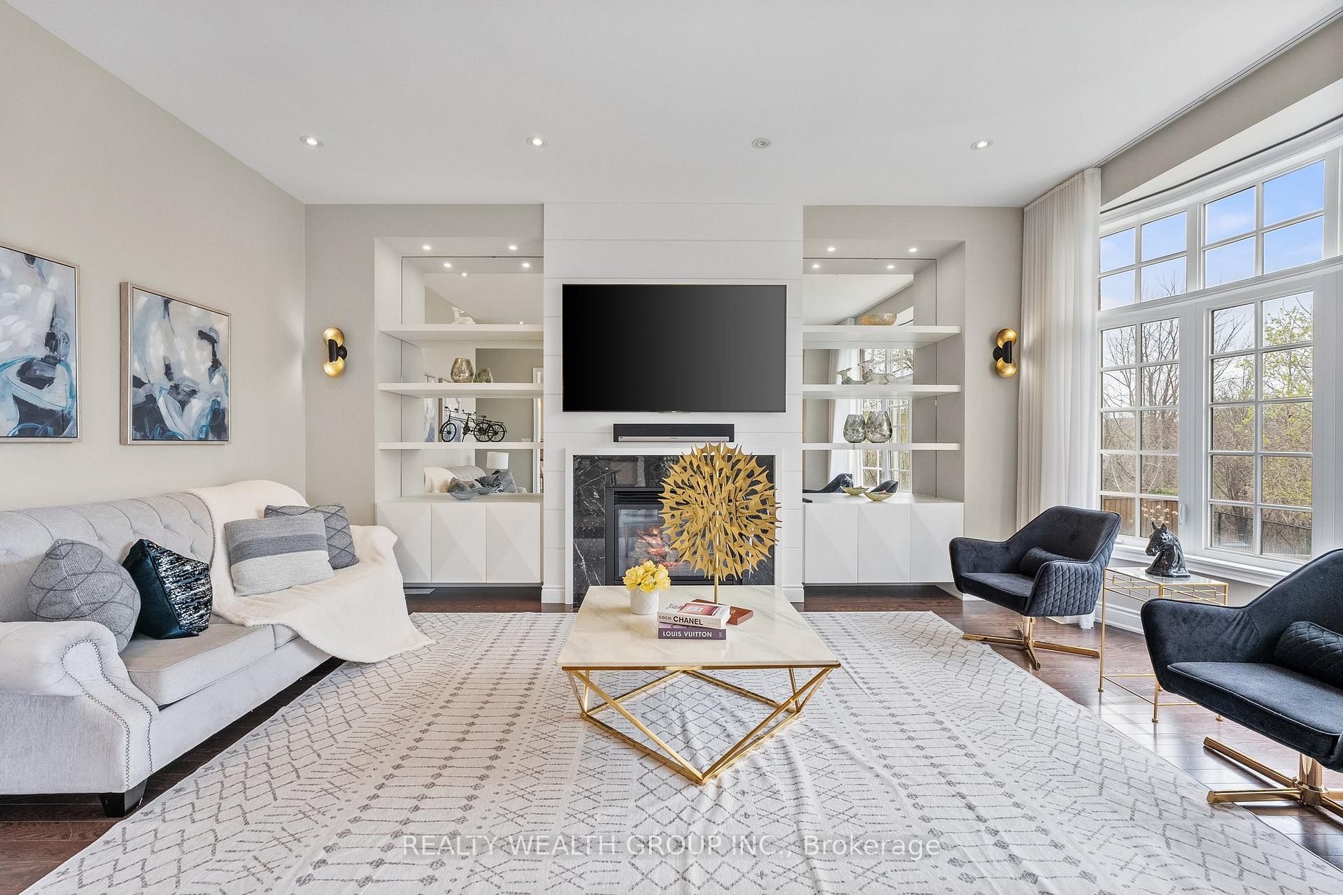 Photo 10 of 441 Marc Santi Boulevard, Vaughan, Patterson — HOMEH