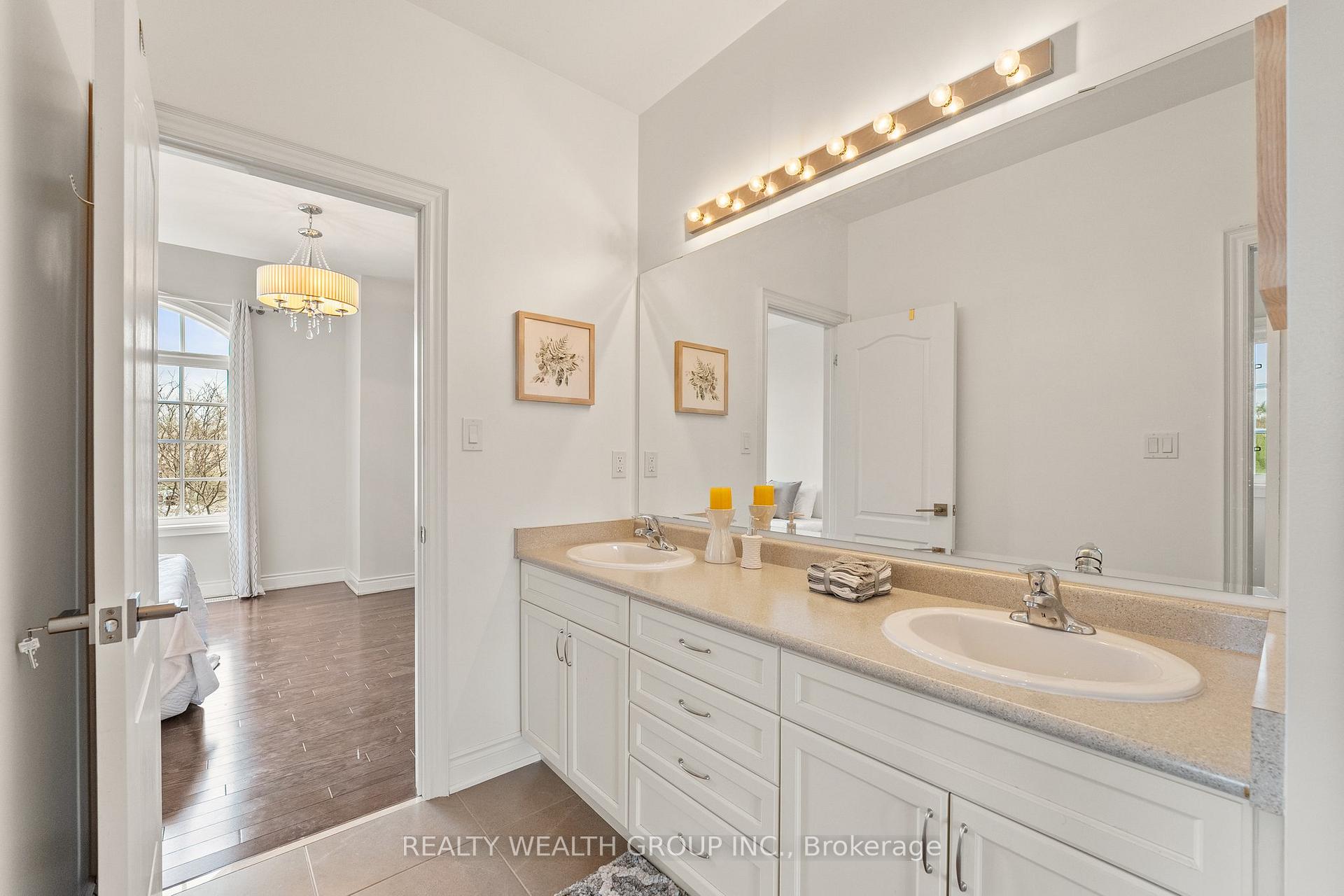 Photo 19 of 441 Marc Santi Boulevard, Vaughan, Patterson — HOMEH