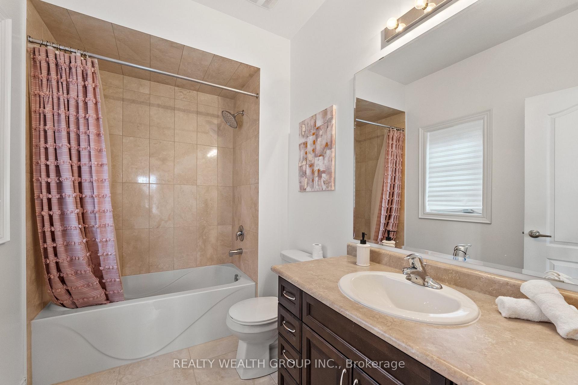 Photo 21 of 441 Marc Santi Boulevard, Vaughan, Patterson — HOMEH