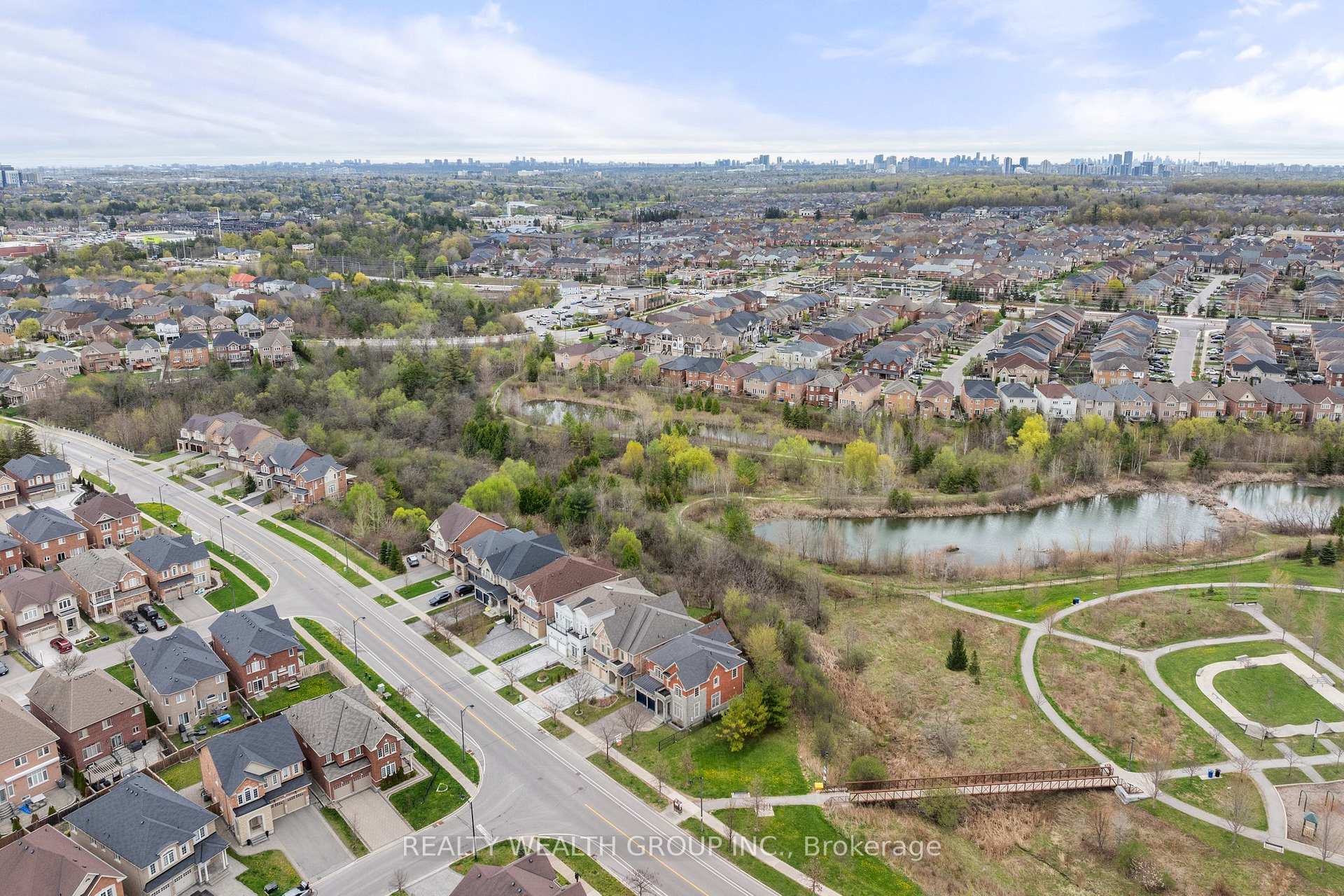 Photo 36 of 441 Marc Santi Boulevard, Vaughan, Patterson — HOMEH