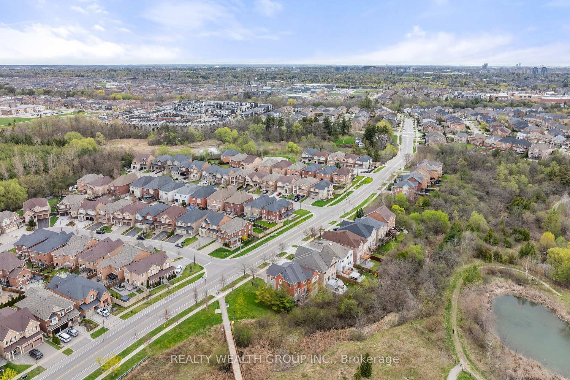 Photo 37 of 441 Marc Santi Boulevard, Vaughan, Patterson — HOMEH