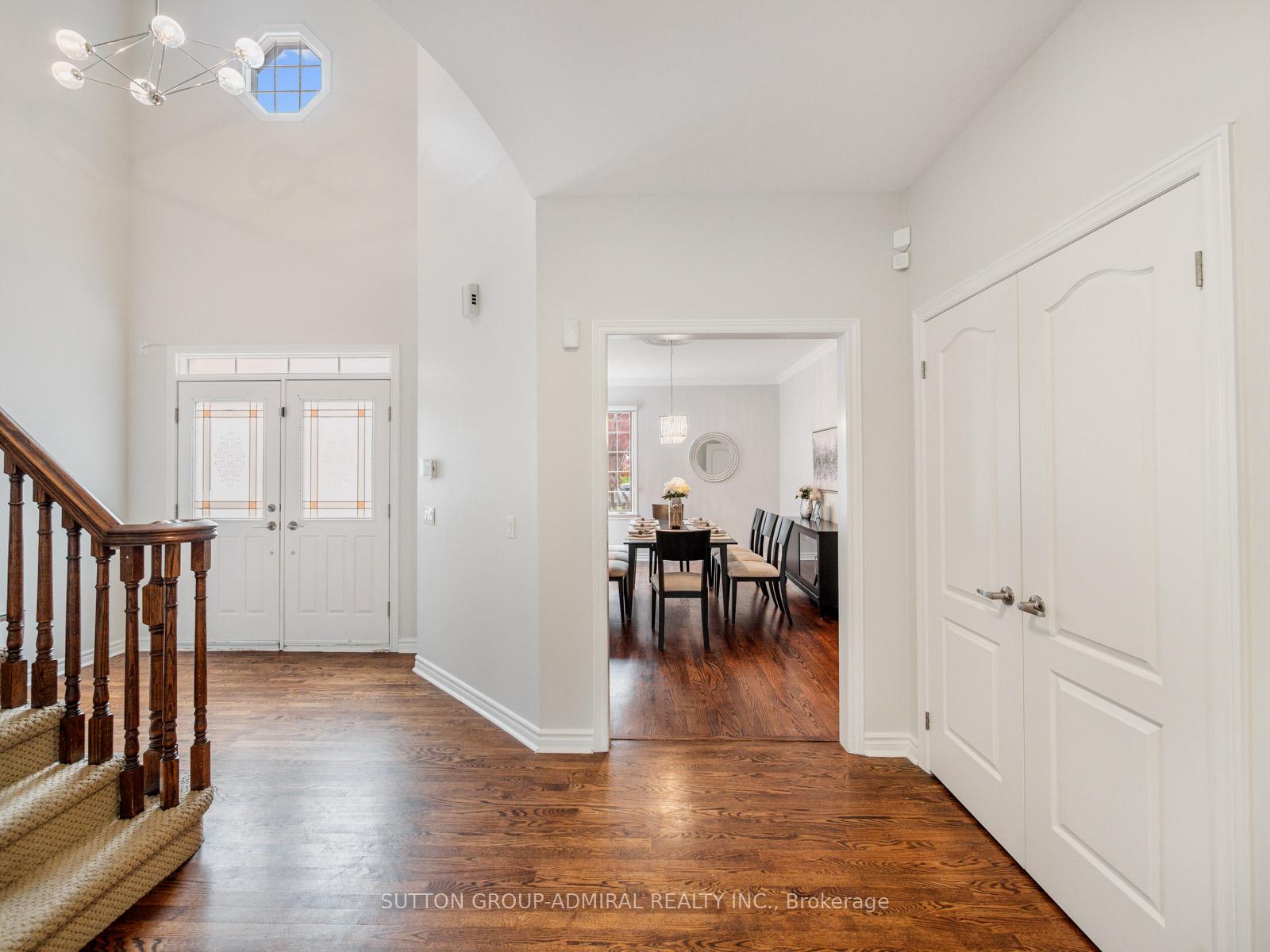 Photo 4 of 36 Oakhurst Drive, Vaughan, Beverley Glen — HOMEH