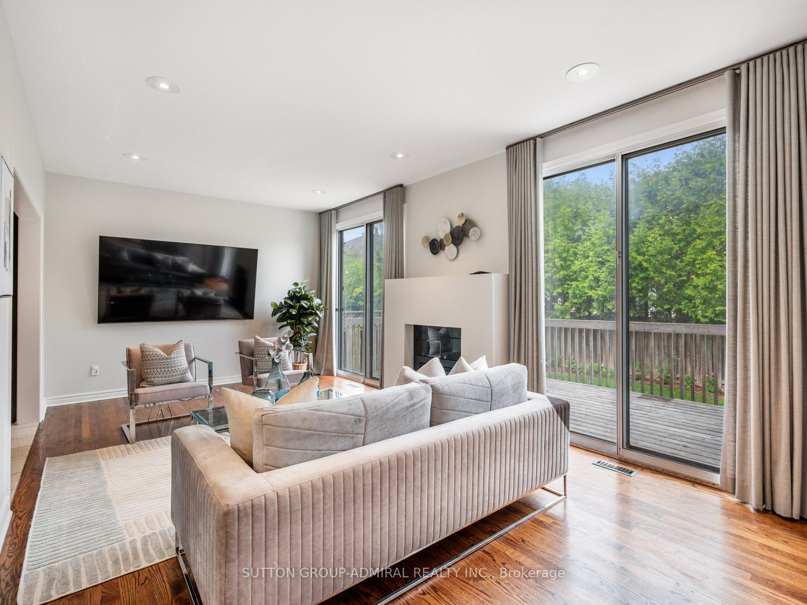 Photo 9 of 36 Oakhurst Drive, Vaughan, Beverley Glen — HOMEH