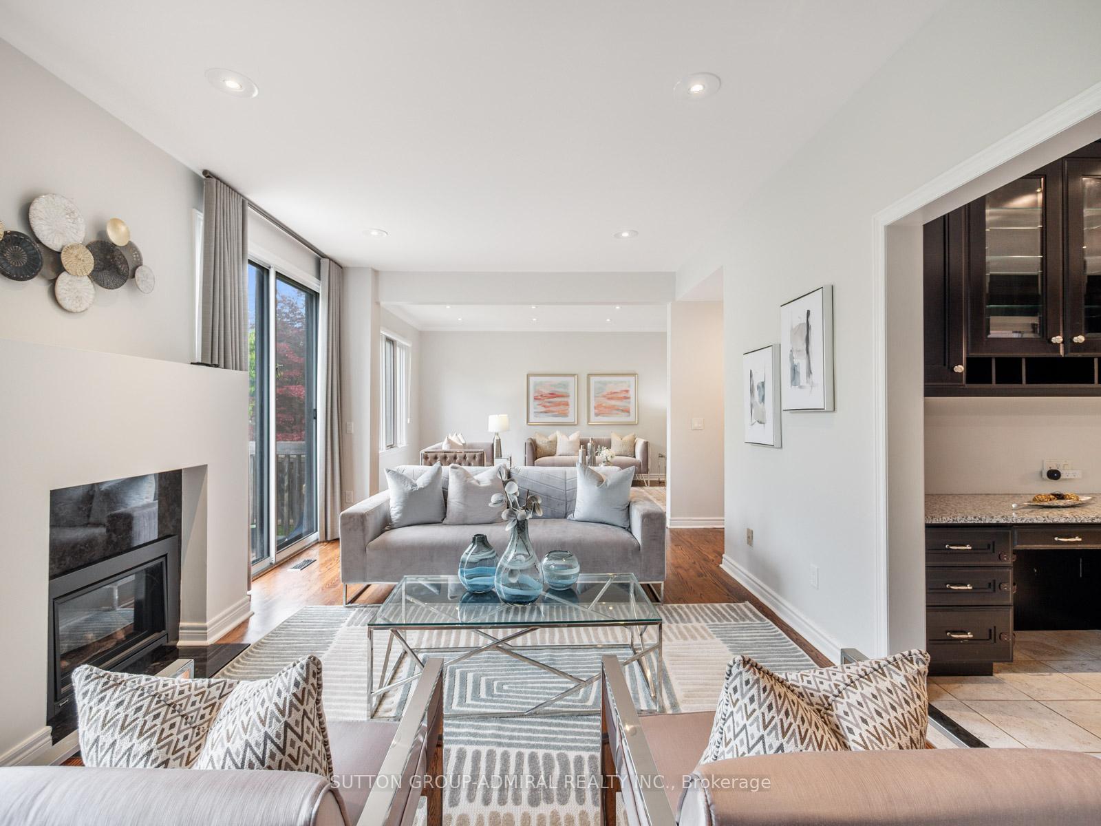Photo 11 of 36 Oakhurst Drive, Vaughan, Beverley Glen — HOMEH