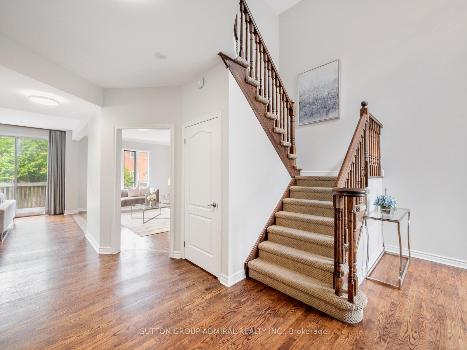 Photo 23 of 36 Oakhurst Drive, Vaughan, Beverley Glen — HOMEH