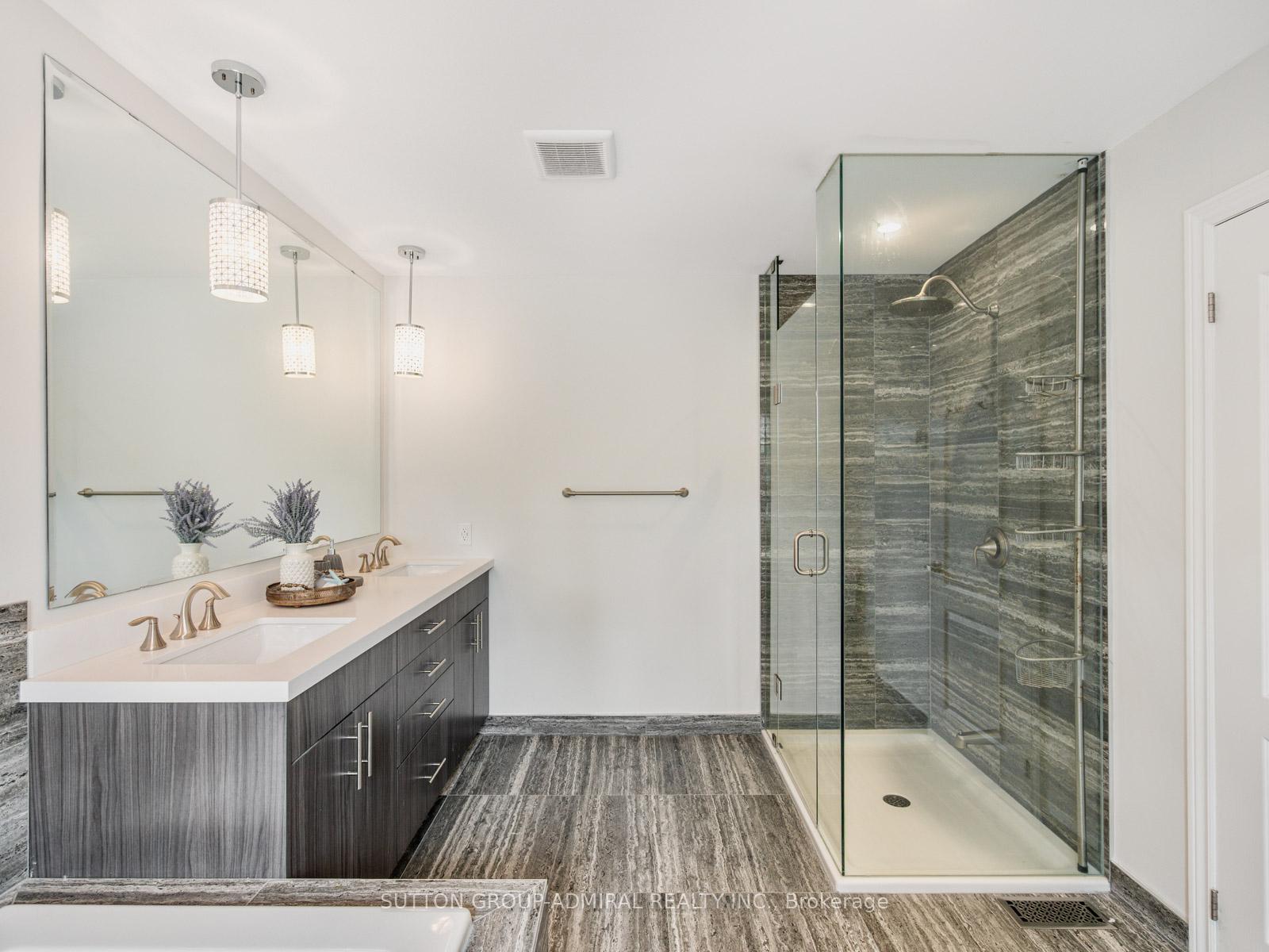 Photo 30 of 36 Oakhurst Drive, Vaughan, Beverley Glen — HOMEH