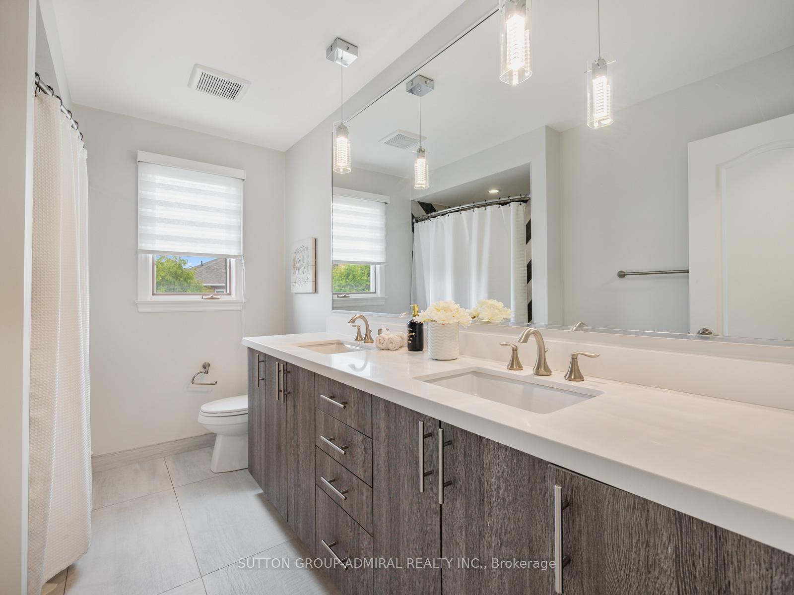 Photo 37 of 36 Oakhurst Drive, Vaughan, Beverley Glen — HOMEH