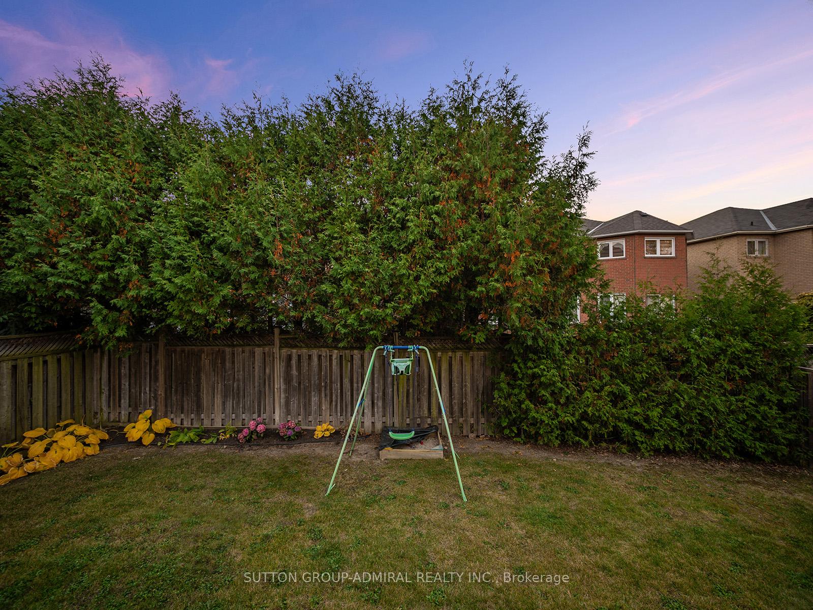 Photo 49 of 36 Oakhurst Drive, Vaughan, Beverley Glen — HOMEH