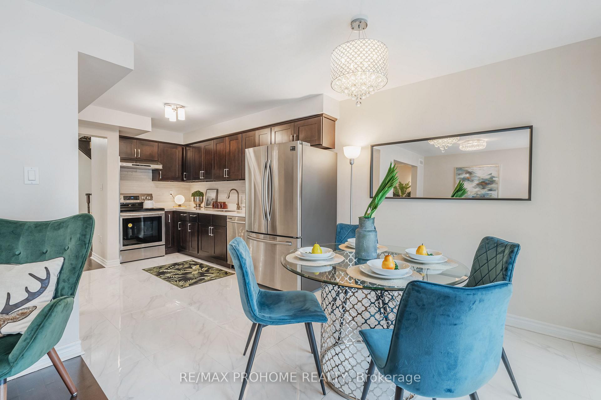 Photo 12 of 48 Weatherill Road, Markham, Berczy — HOMEH