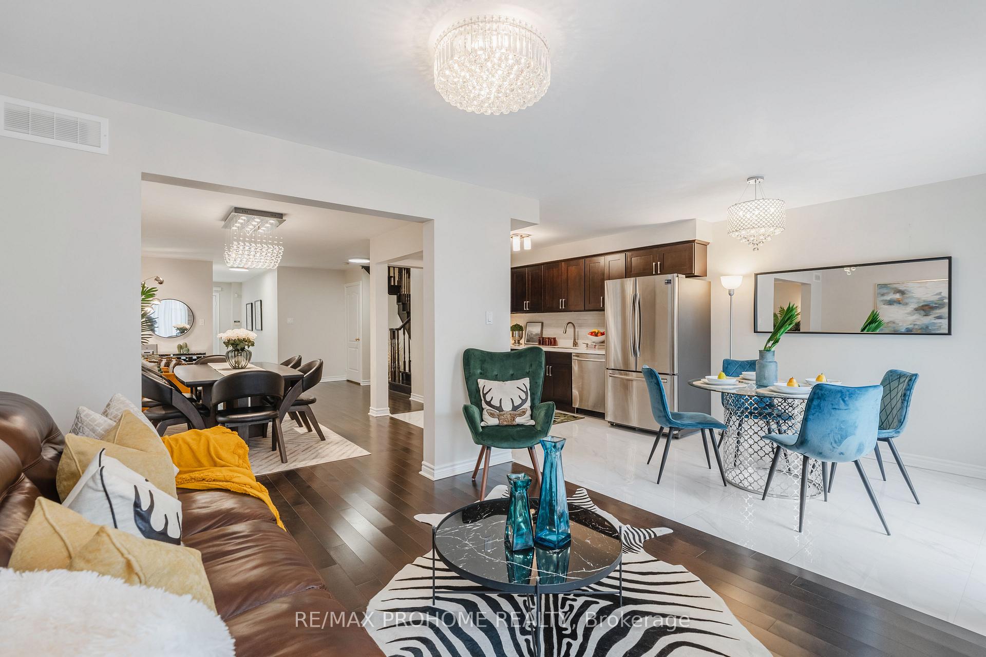 Photo 17 of 48 Weatherill Road, Markham, Berczy — HOMEH
