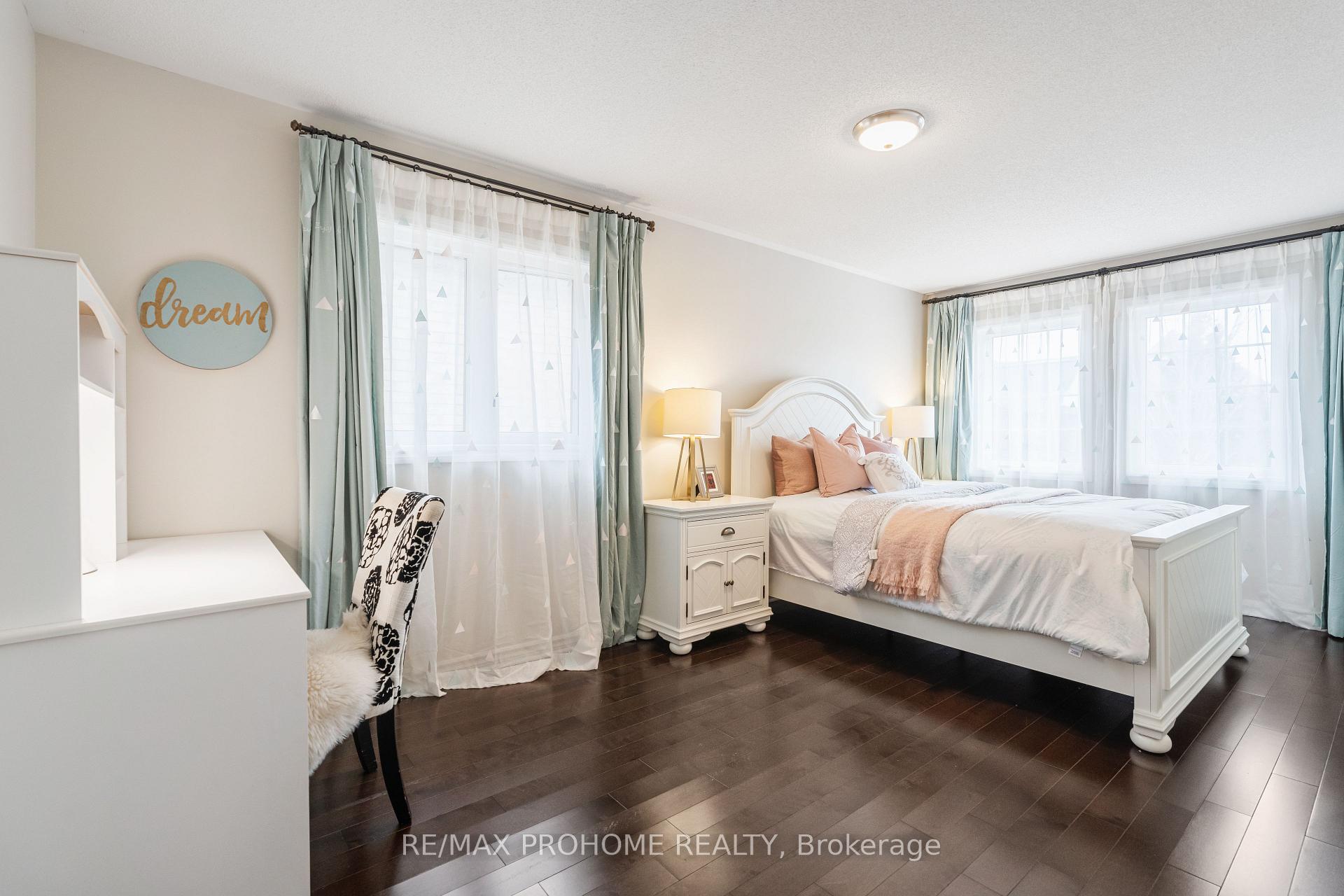 Photo 29 of 48 Weatherill Road, Markham, Berczy — HOMEH