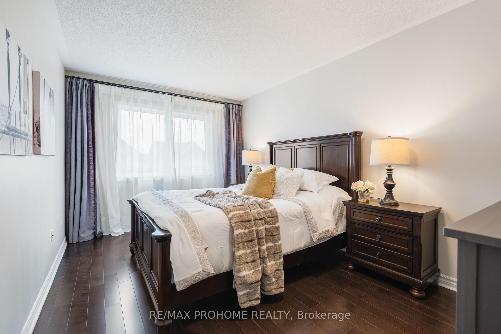 Photo 32 of 48 Weatherill Road, Markham, Berczy — HOMEH