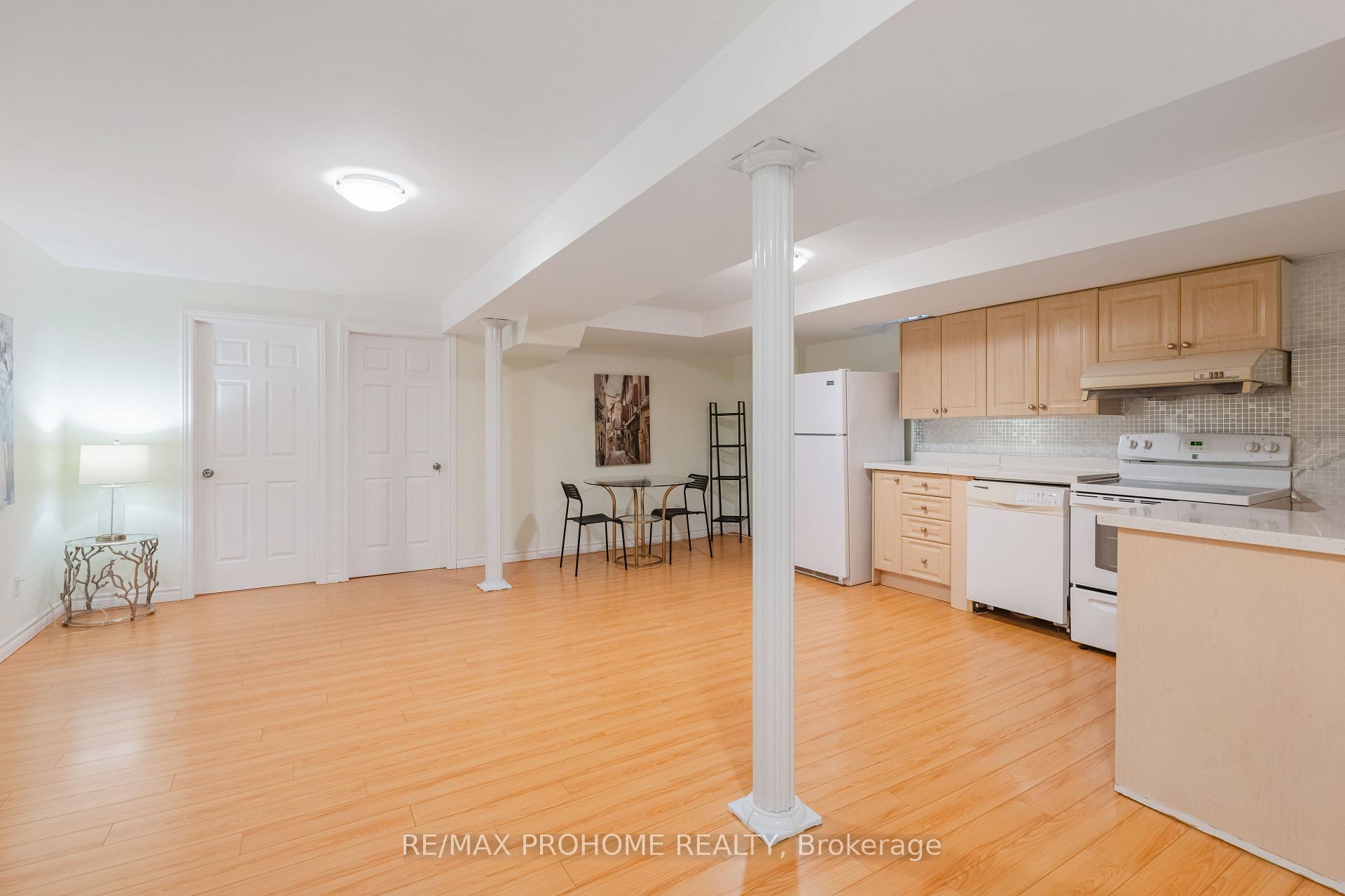 Photo 35 of 48 Weatherill Road, Markham, Berczy — HOMEH