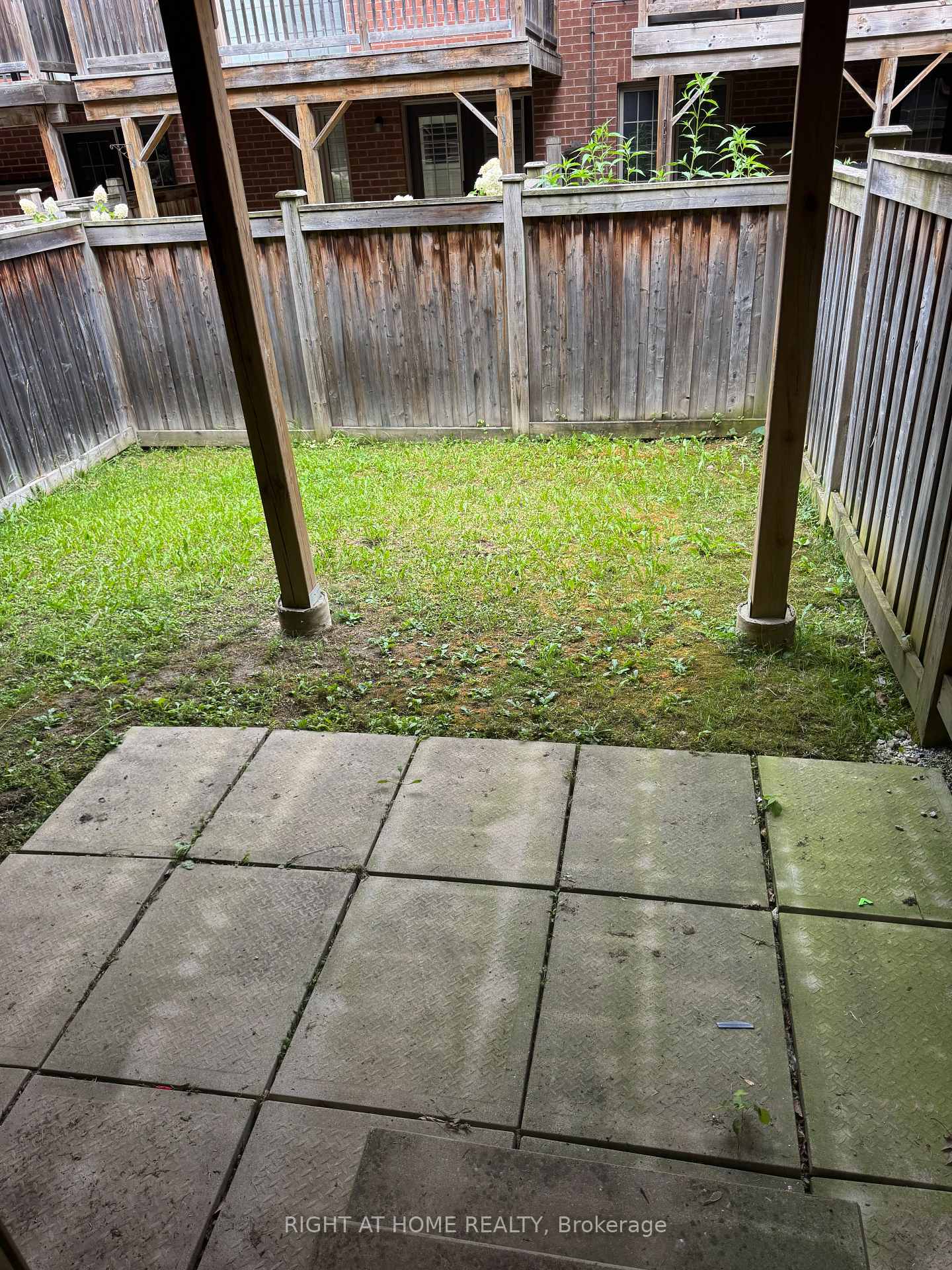 Photo 3 of 9 George Bogg Road, Vaughan, East Woodbridge — HOMEH