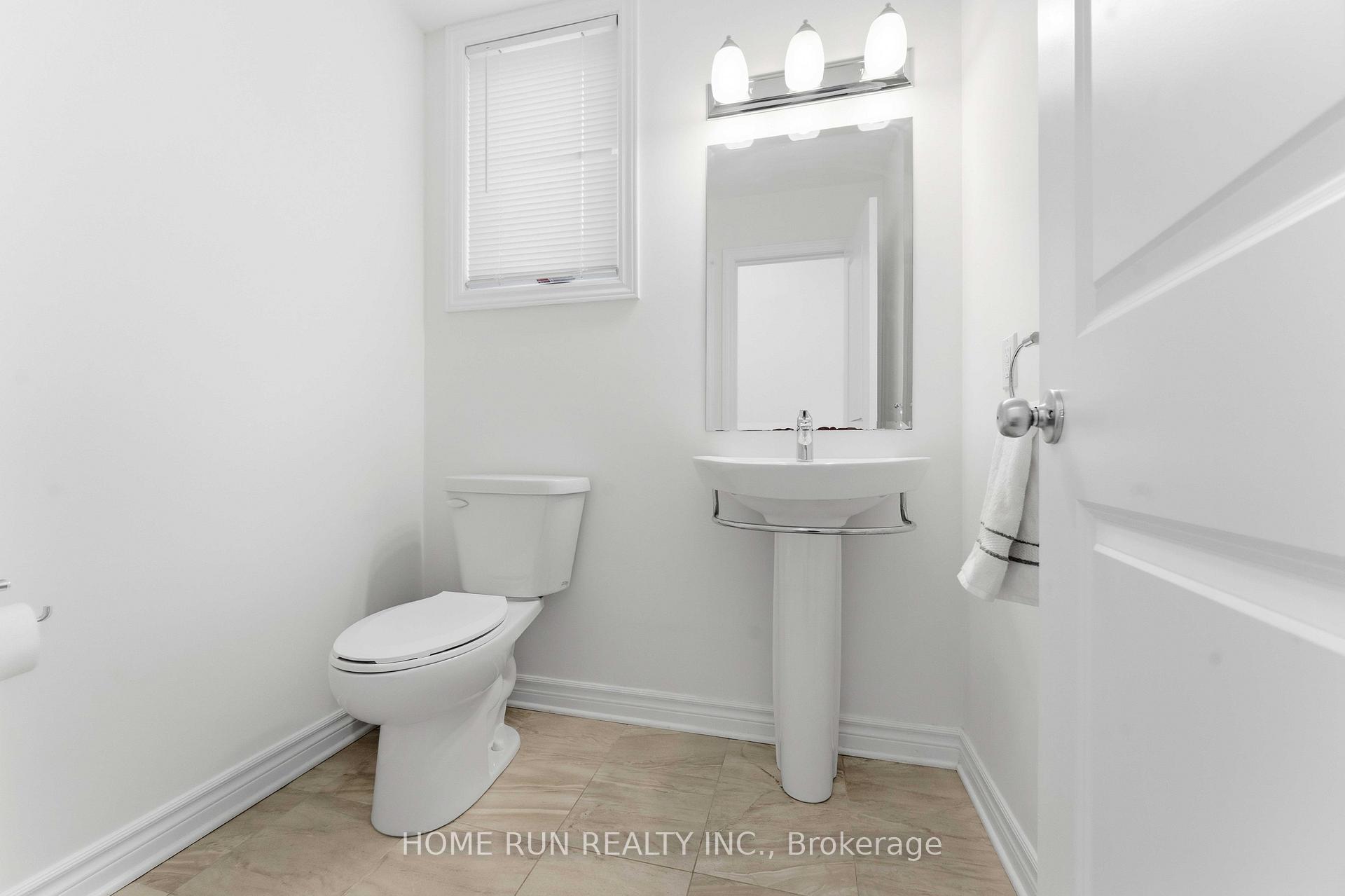 Photo 13 of 2548 Waterlilly Way, Ottawa, Barrhaven - Heritage Park — HOMEH