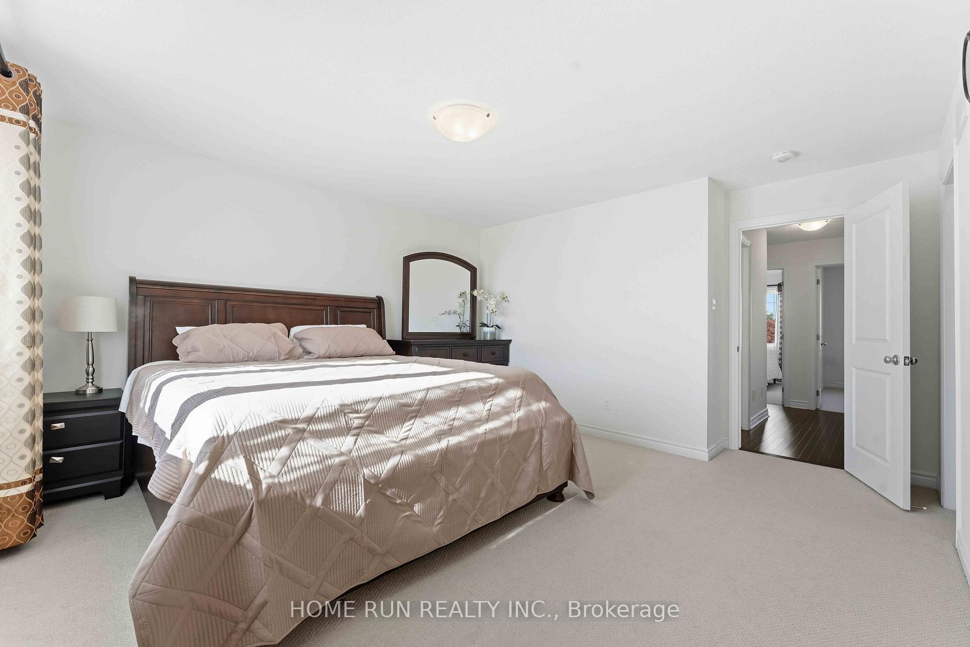 Photo 17 of 2548 Waterlilly Way, Ottawa, Barrhaven - Heritage Park — HOMEH