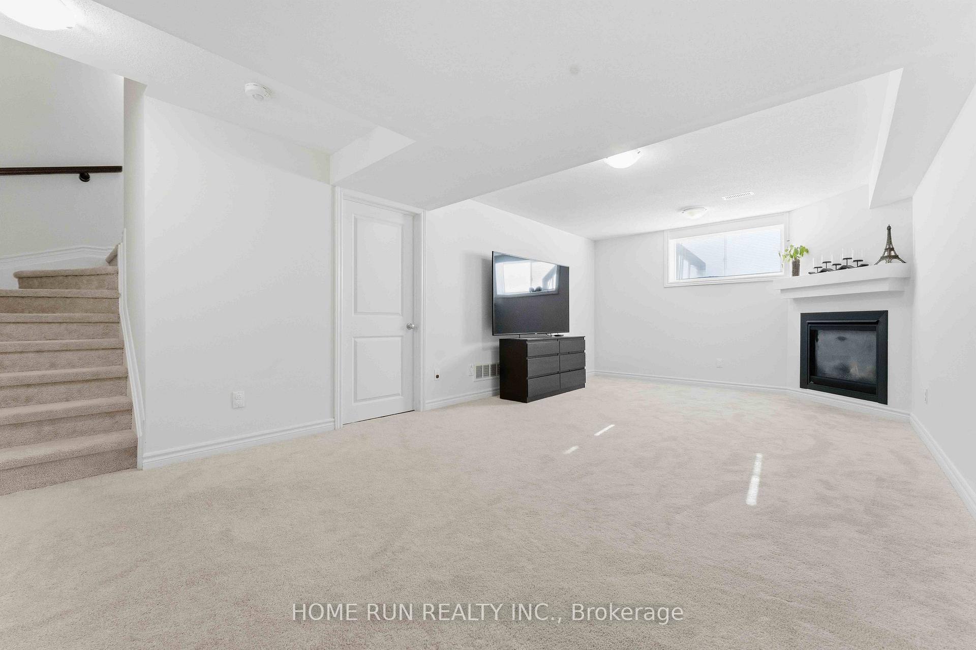 Photo 20 of 2548 Waterlilly Way, Ottawa, Barrhaven - Heritage Park — HOMEH