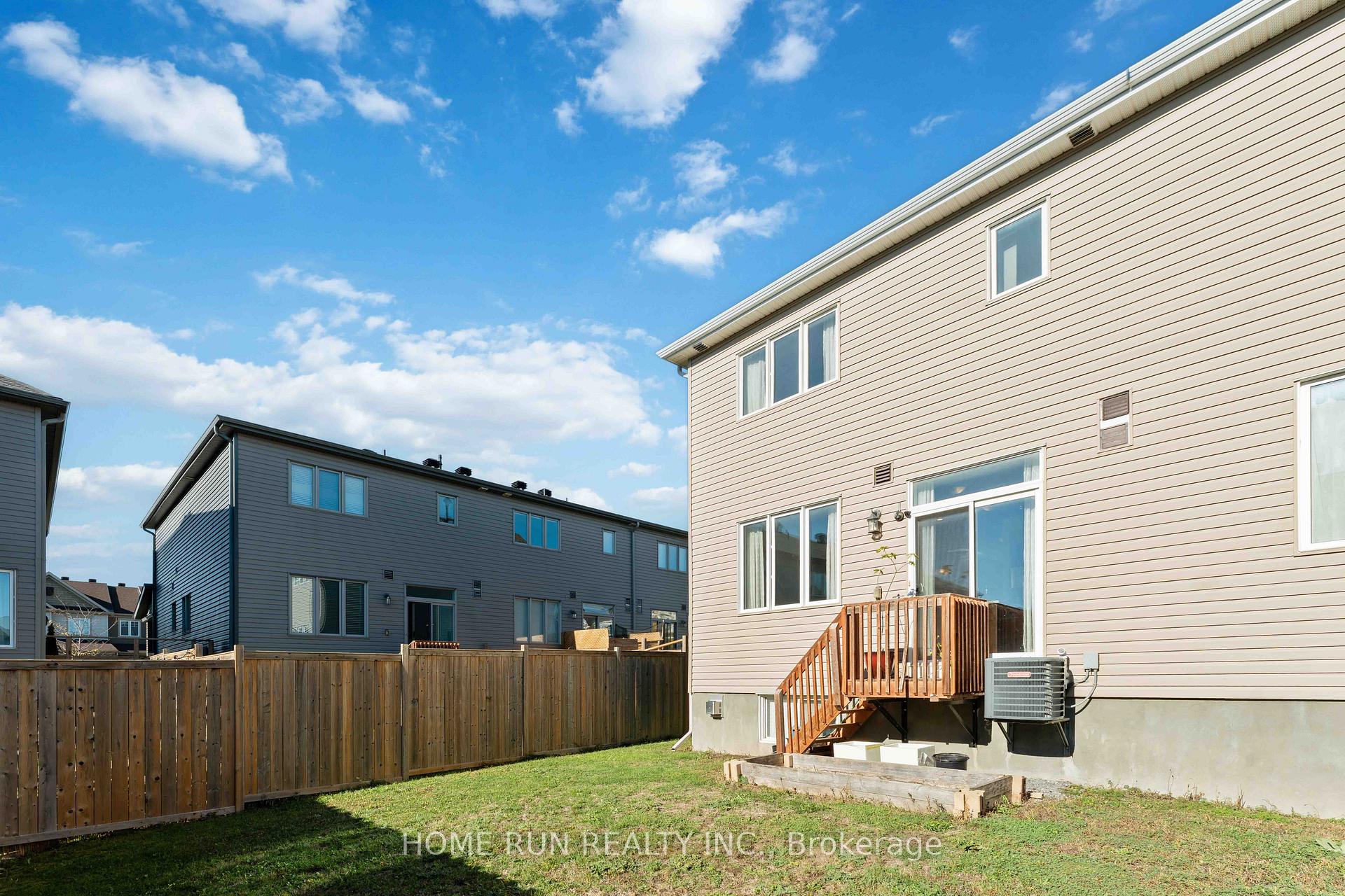 Photo 21 of 2548 Waterlilly Way, Ottawa, Barrhaven - Heritage Park — HOMEH