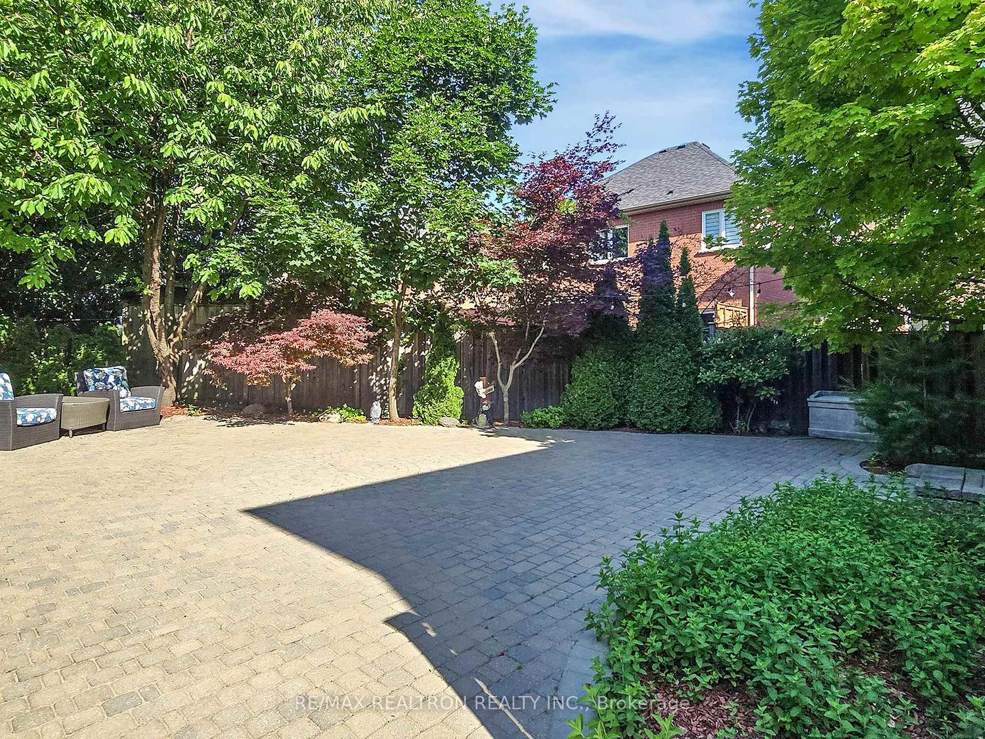 Photo 36 of 310 Thornhill Woods Drive, Vaughan, Patterson — HOMEH