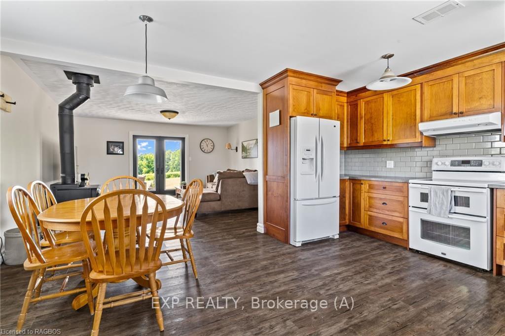Photo 9 of 323126 Durham Road E, West Grey — HOMEH