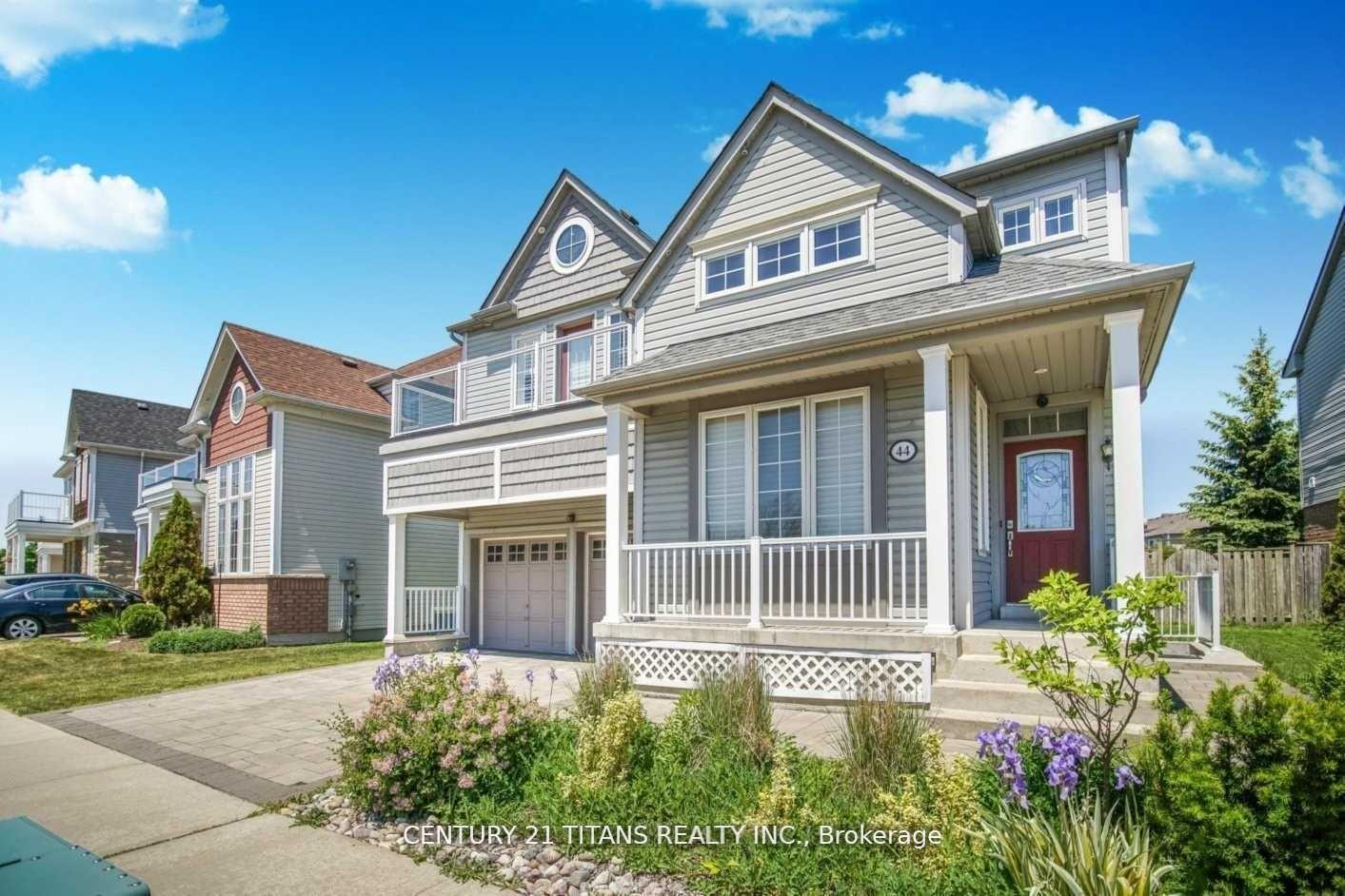 Photo 1 of 44 Ashbury Boulevard, Ajax, South East — HOMEH