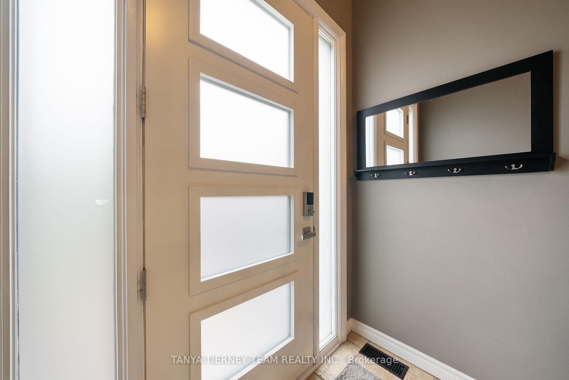 Photo 4 of 50 Lowder Place, Whitby, Blue Grass Meadows — HOMEH
