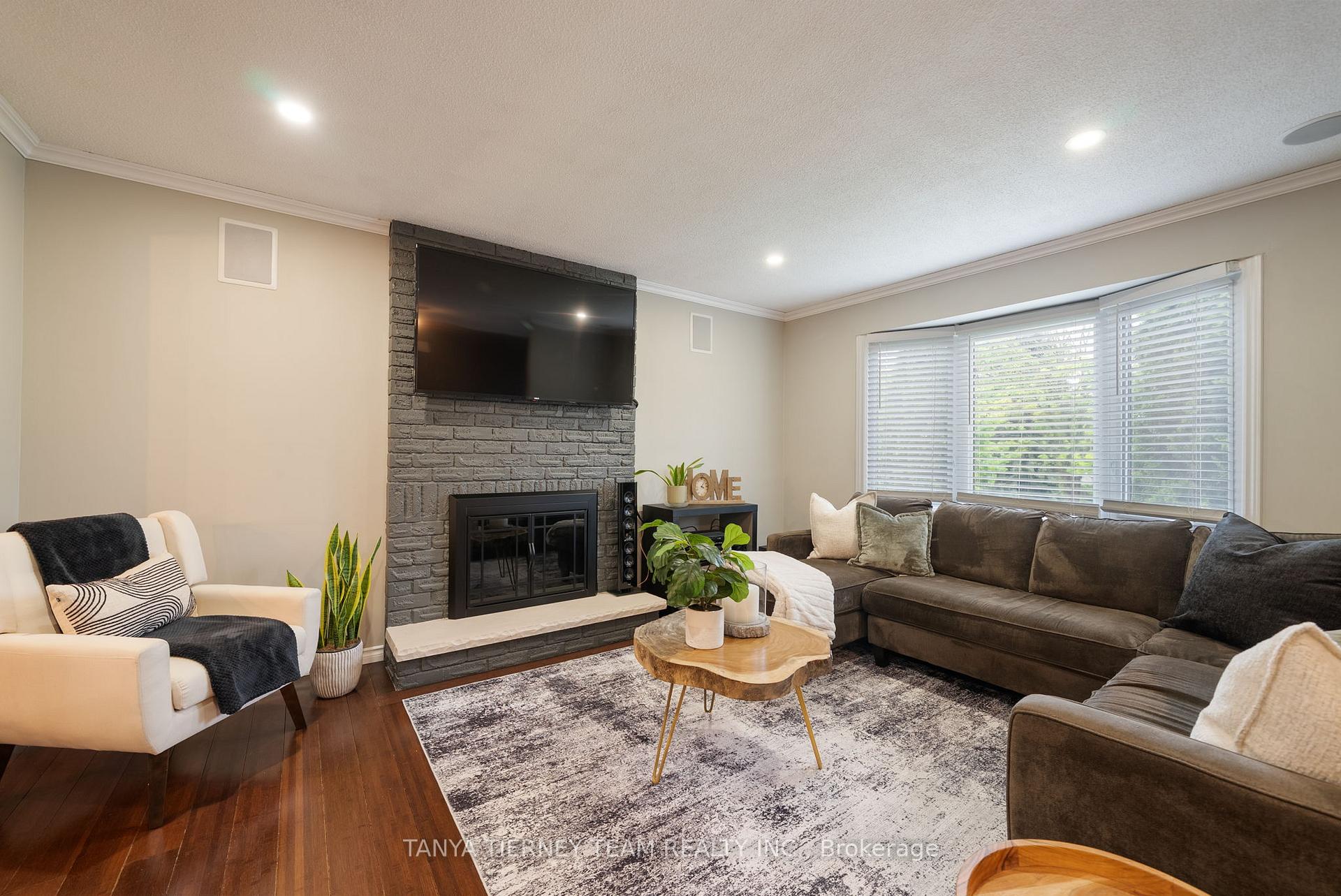 Photo 7 of 50 Lowder Place, Whitby, Blue Grass Meadows — HOMEH