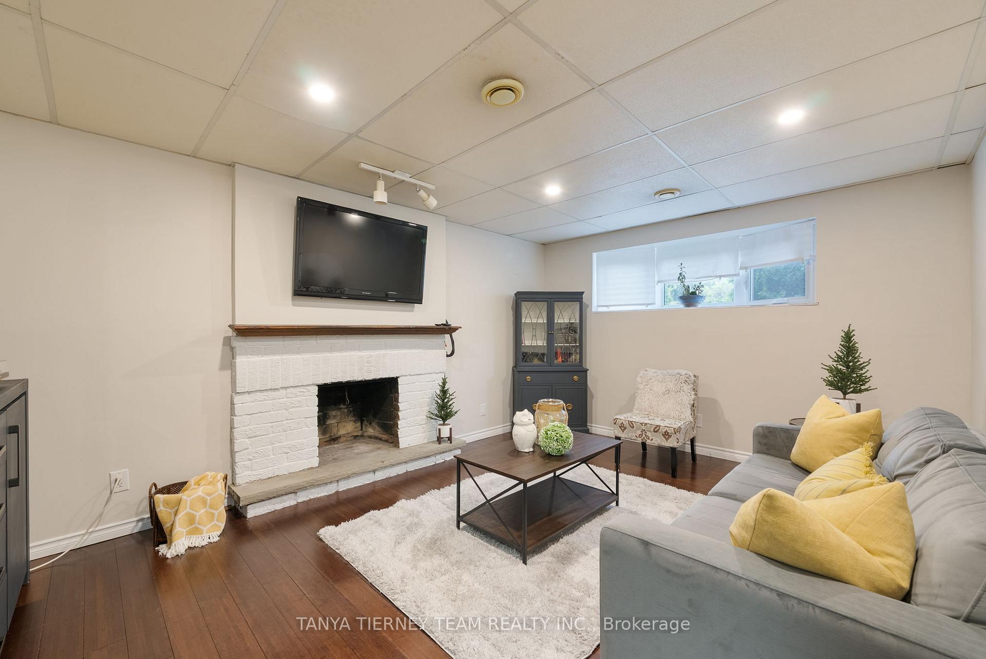 Photo 26 of 50 Lowder Place, Whitby, Blue Grass Meadows — HOMEH