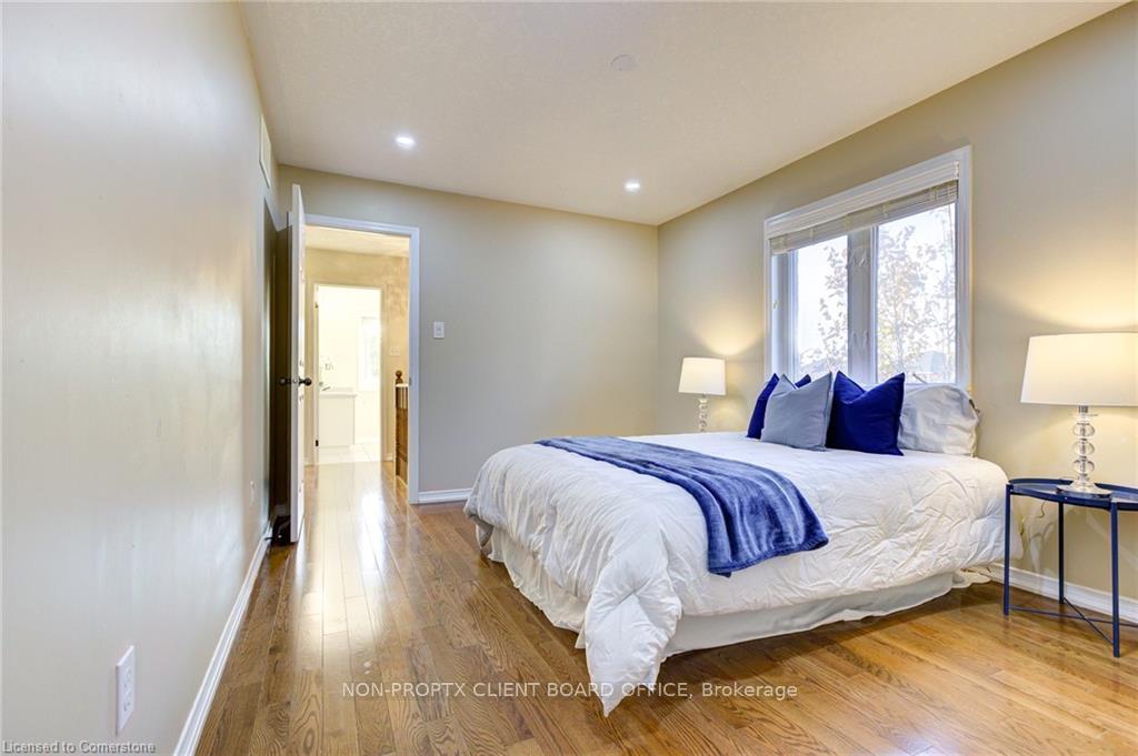 Photo 20 of 15 Staines Street, Woolwich, Breslau — HOMEH