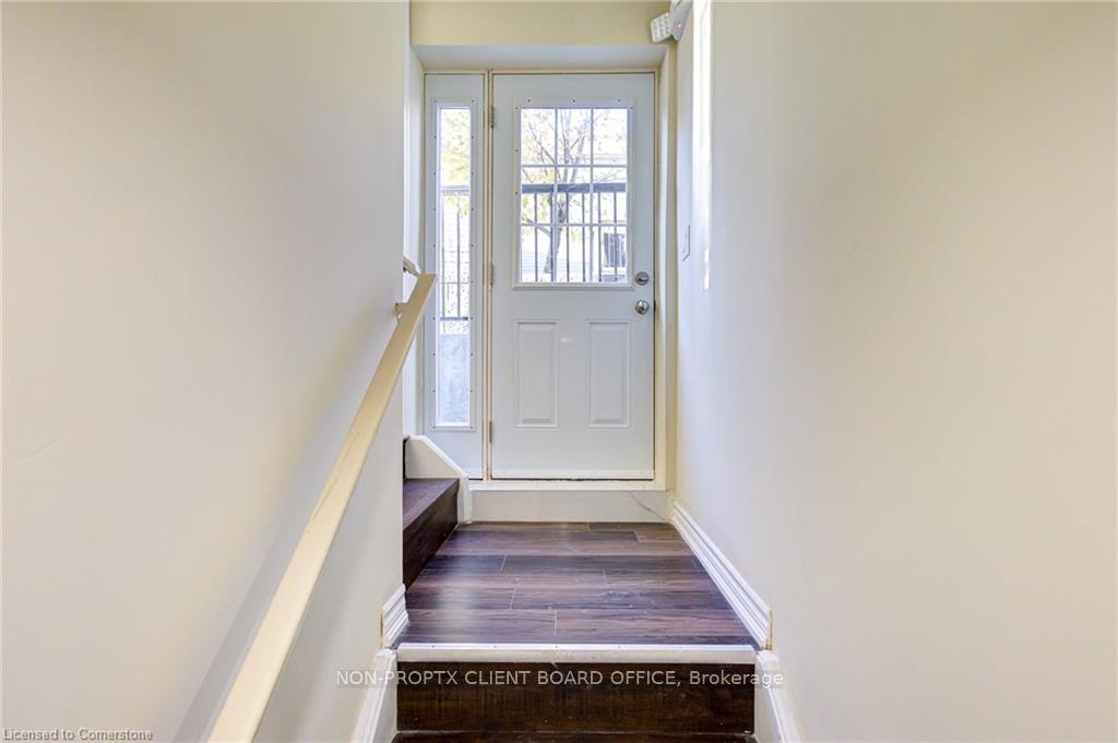 Photo 26 of 15 Staines Street, Woolwich, Breslau — HOMEH