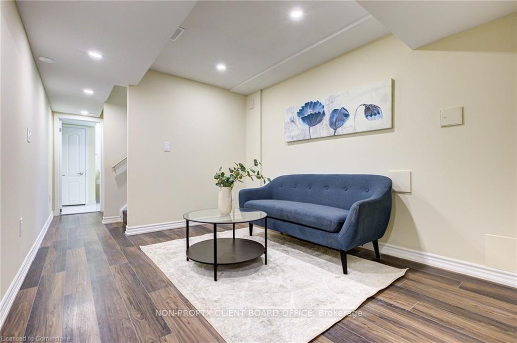 Photo 29 of 15 Staines Street, Woolwich, Breslau — HOMEH