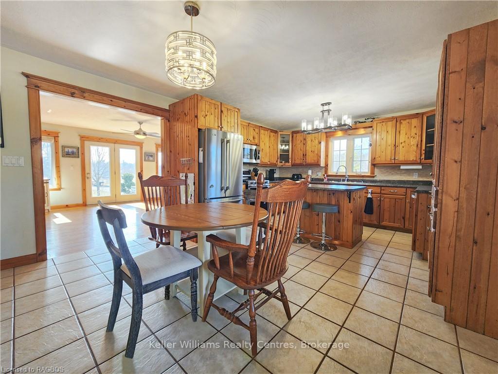 Photo 11 of 6806 Highway 21 Road, Arran-Elderslie — HOMEH