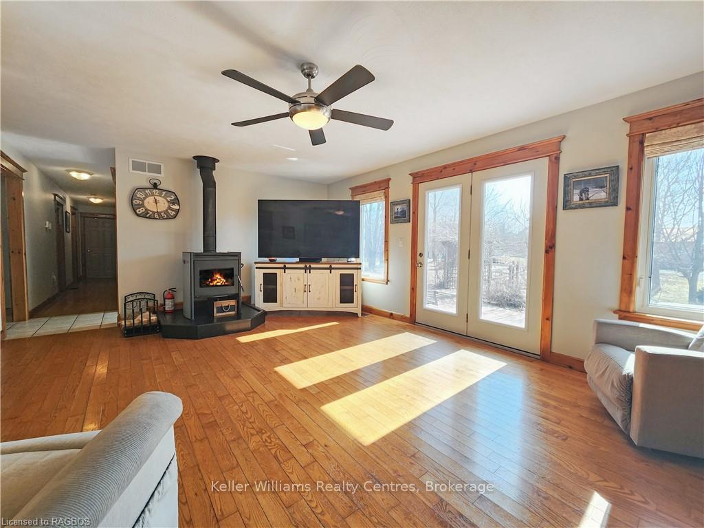 Photo 13 of 6806 Highway 21 Road, Arran-Elderslie — HOMEH