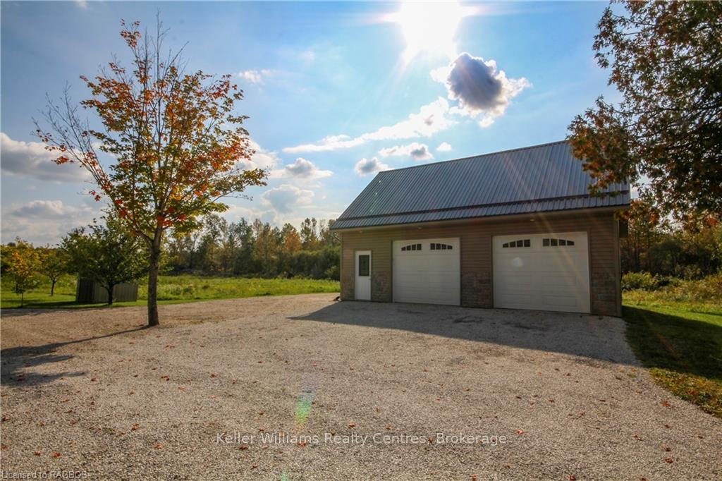 Photo 25 of 6806 Highway 21 Road, Arran-Elderslie — HOMEH
