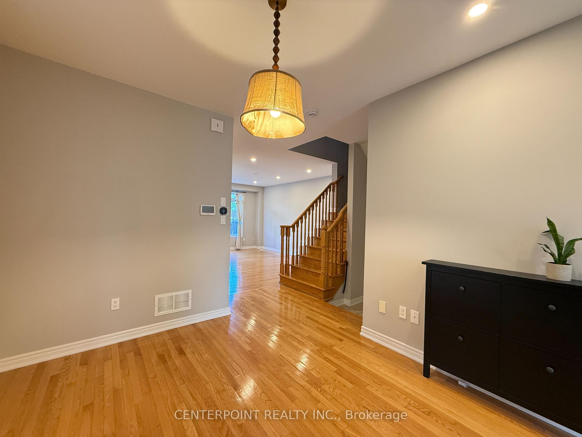 Photo 4 of 80 Gauguin Avenue, Vaughan, Patterson — HOMEH