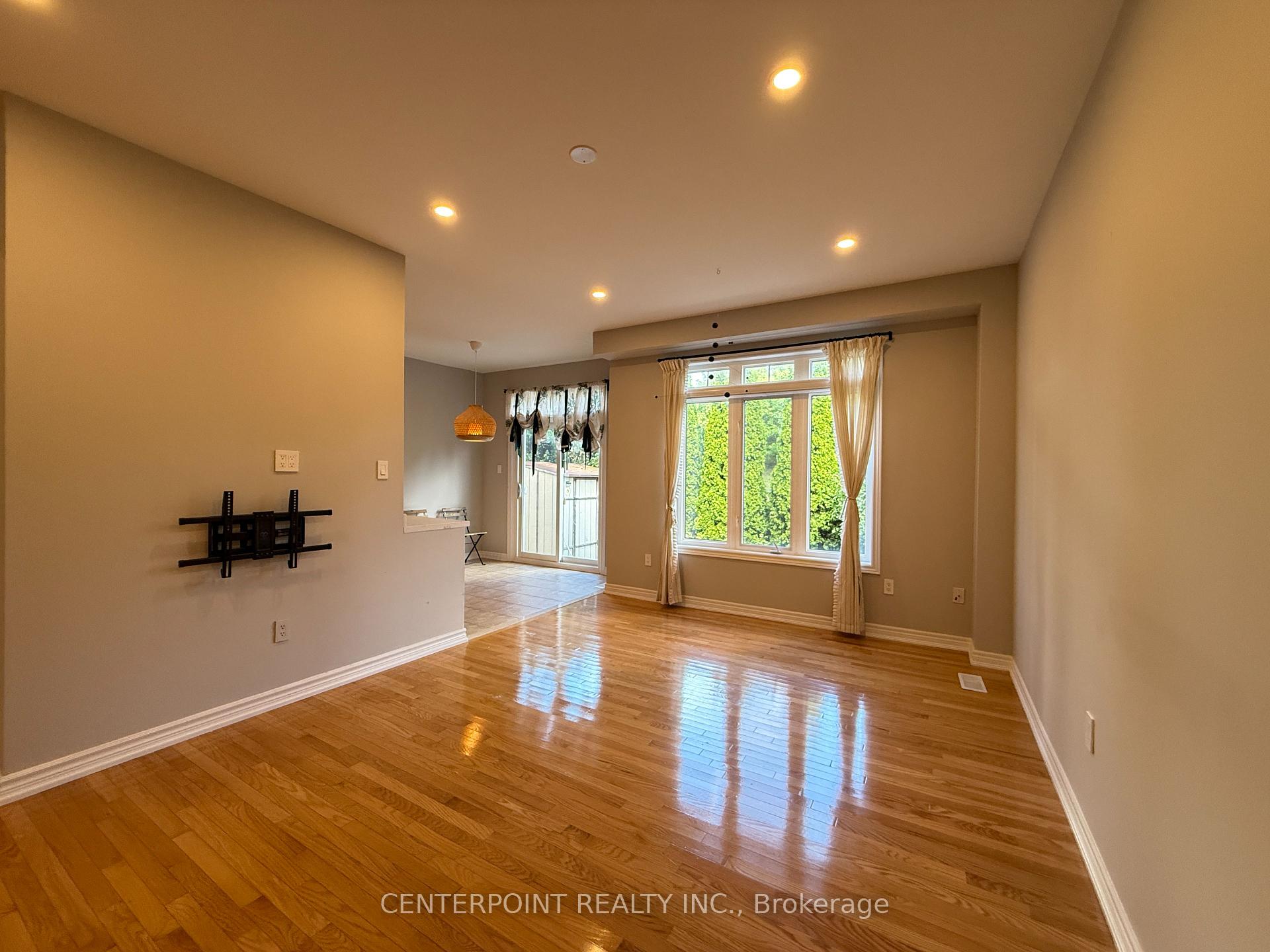 Photo 6 of 80 Gauguin Avenue, Vaughan, Patterson — HOMEH