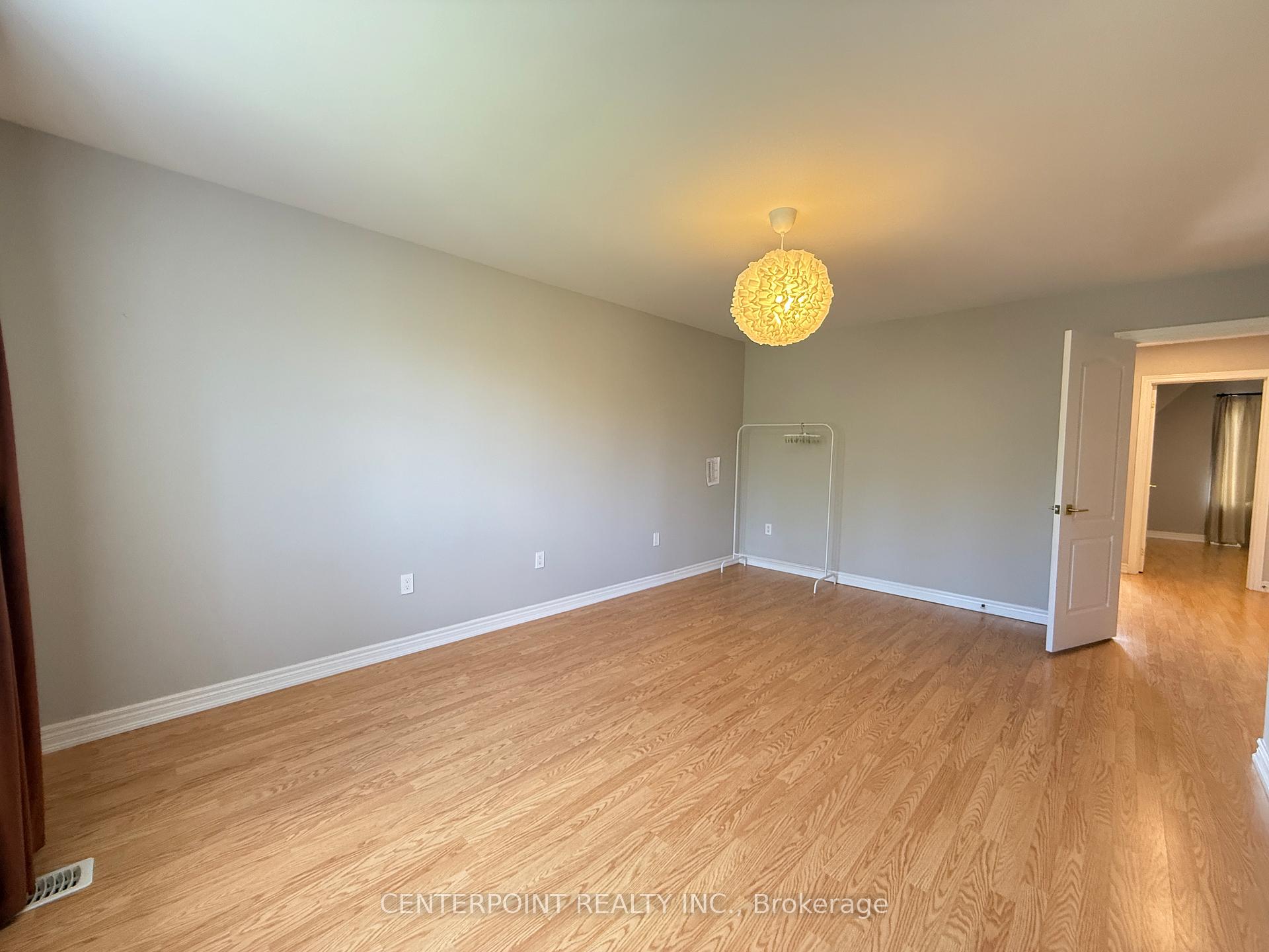 Photo 18 of 80 Gauguin Avenue, Vaughan, Patterson — HOMEH