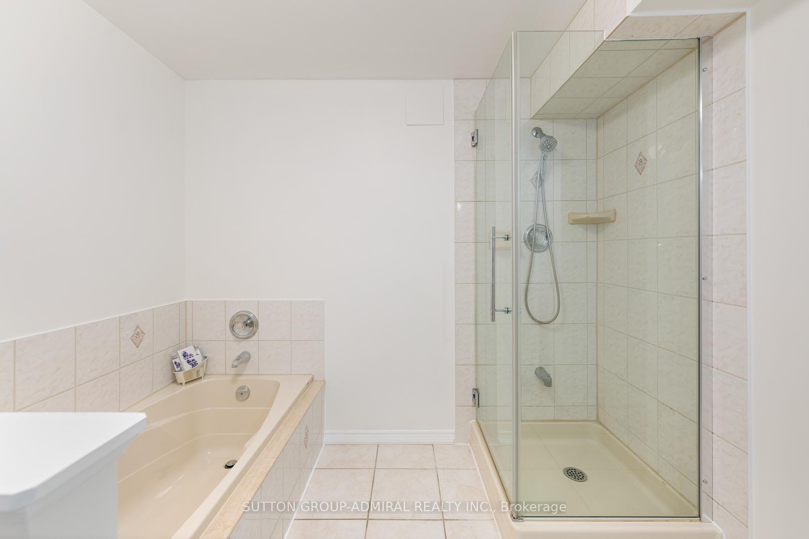 Photo 42 of 117 Flamingo Road, Vaughan, Uplands — HOMEH
